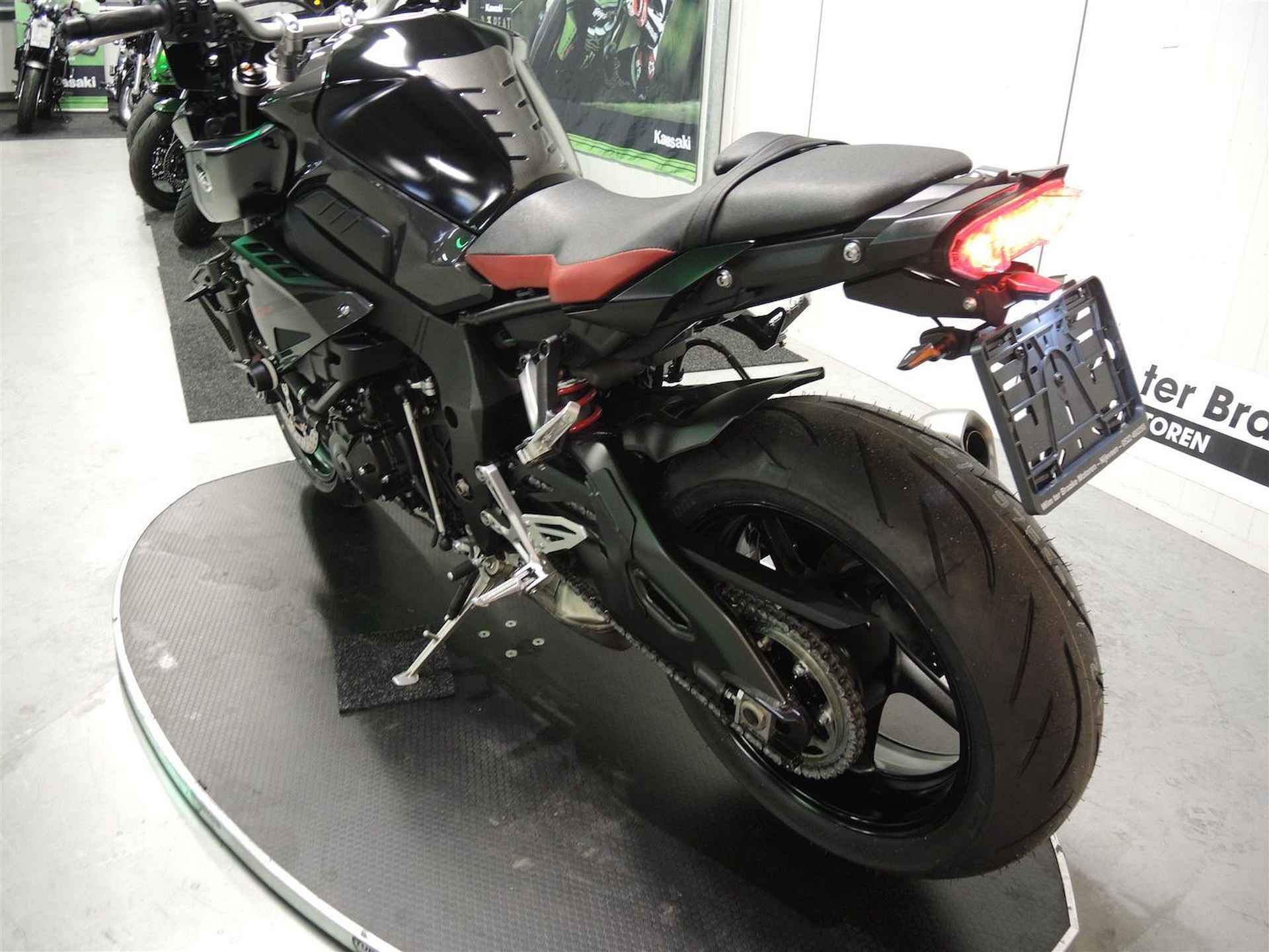 Yamaha MT 10 ABS - 2017 - 7/16