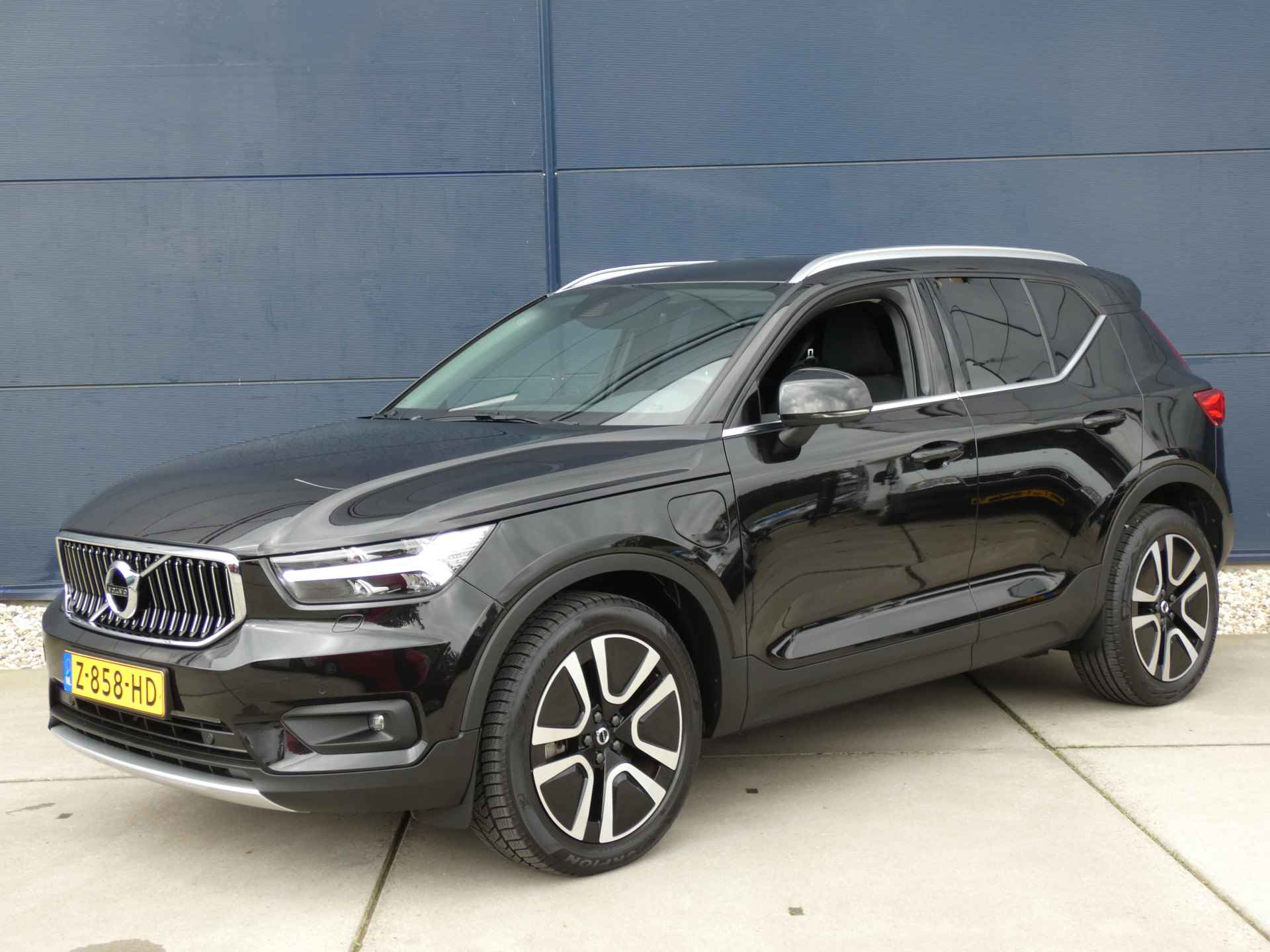 Volvo XC40 1.5 T4 Recharge Inscription Expression Automaat | Camera | Navigatie | Stoel Elektr. Verstelbaar - 6/50