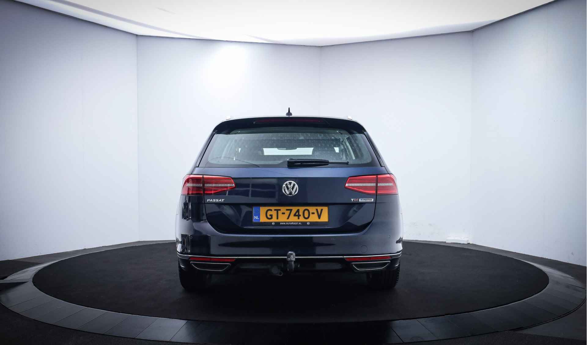 Volkswagen Passat Variant 1.6TDI Dsg R-LINE Highline FULL LED/NAVI/APP CONNECT/STOELVERW./ACC/CAMERA/TREKHAAK/LMV - 6/29