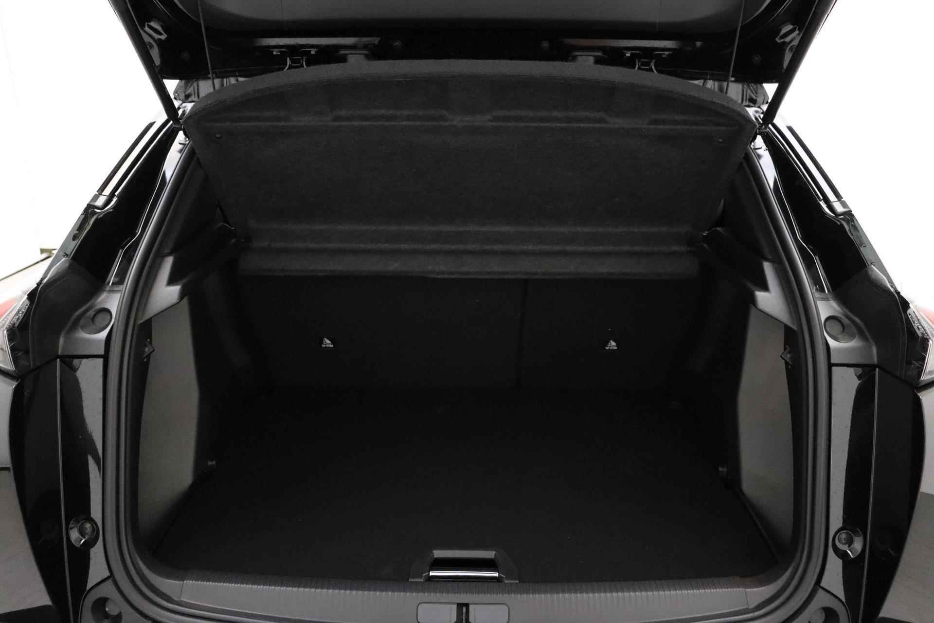 Peugeot 2008 1.2 PureTech Allure Pack | 3D Cockpit | Cruise control | Apple Carplay / Android Auto | - 14/31