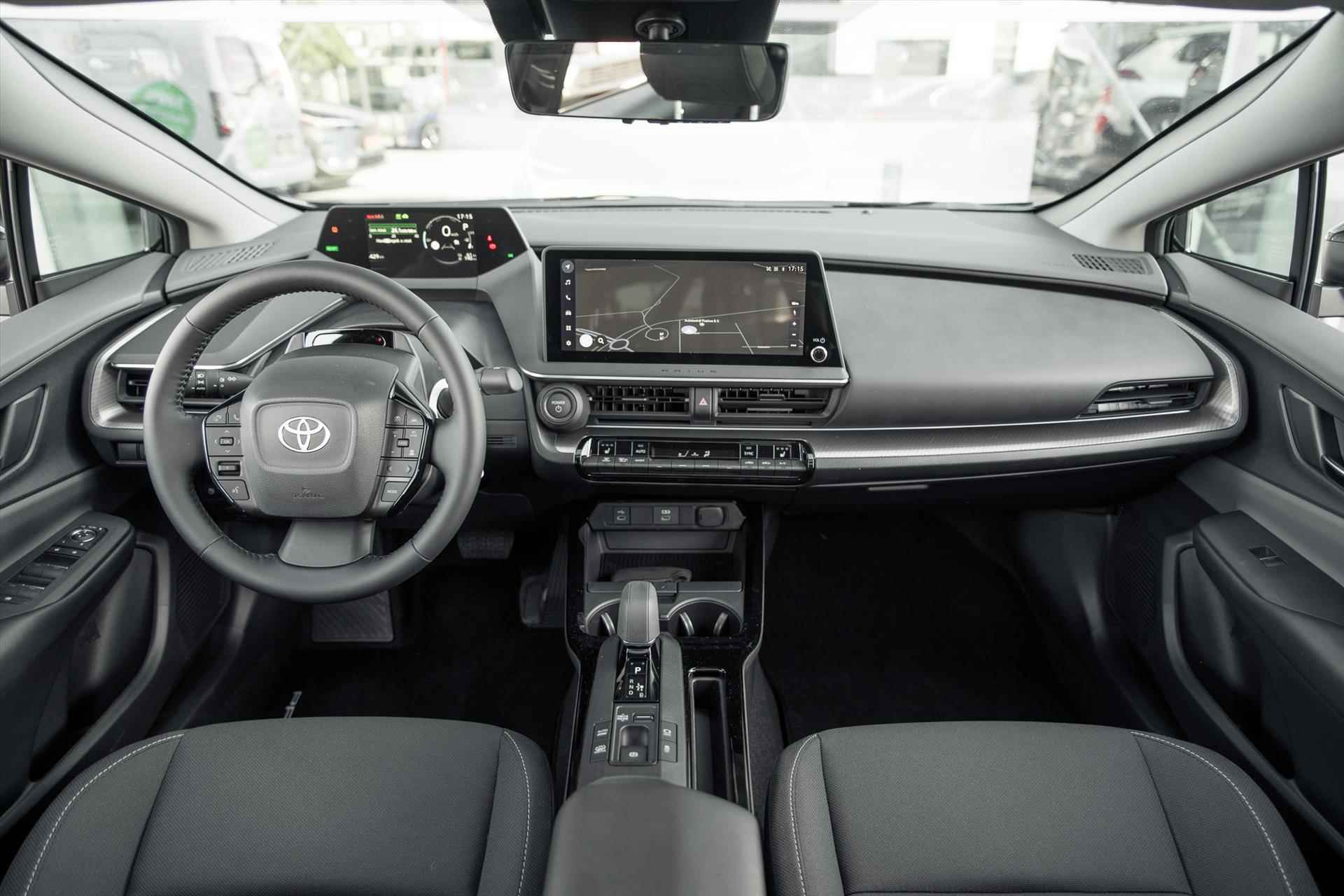 Toyota Prius Executive 2.0 Plug-In Hybrid 223pk CVT | DEMO VOERTUIG - 4/35