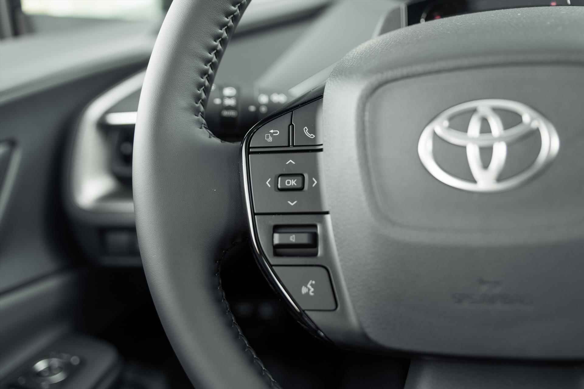 Toyota Prius Executive 2.0 Plug-In Hybrid 223pk CVT | DEMO VOERTUIG - 21/35