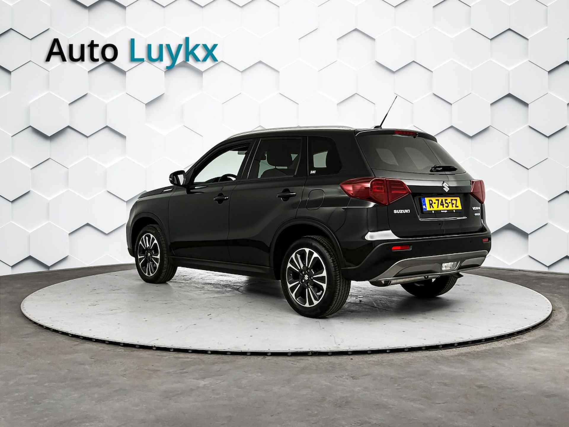 Suzuki Vitara 1.4 Boosterjet Style Smart Hybrid | Navigatie | Lederen Bekleding | Adaptieve Cruise Control - 3/38