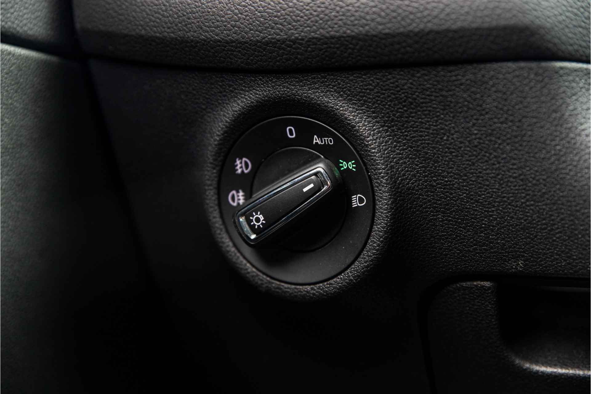 Škoda Kodiaq 1.5TSI 150pk Business Edition Plus | Adaptive cruise control | LED | Stoelverwarming | - 25/37