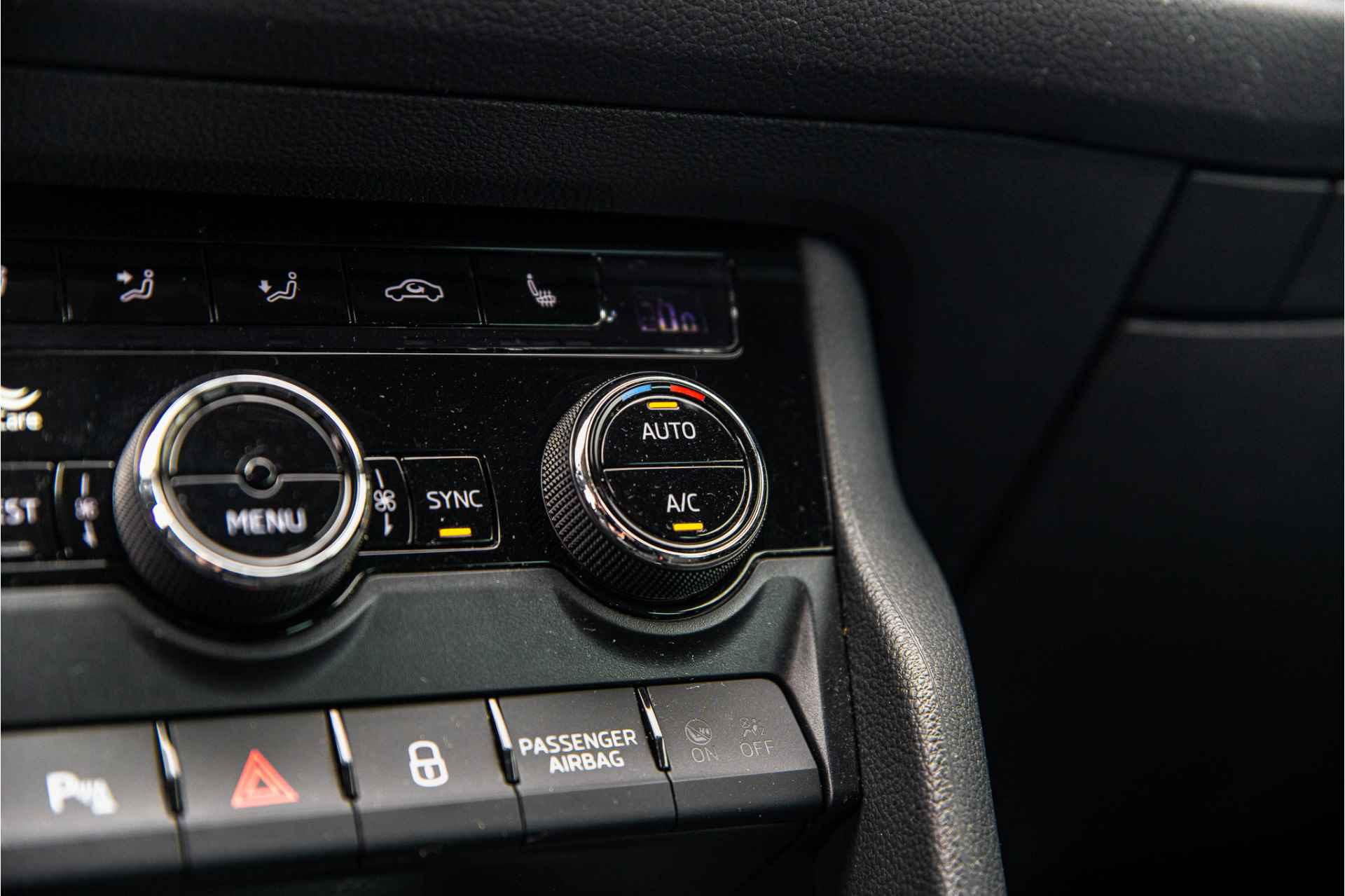 Škoda Kodiaq 1.5TSI 150pk Business Edition Plus | Adaptive cruise control | LED | Stoelverwarming | - 30/37