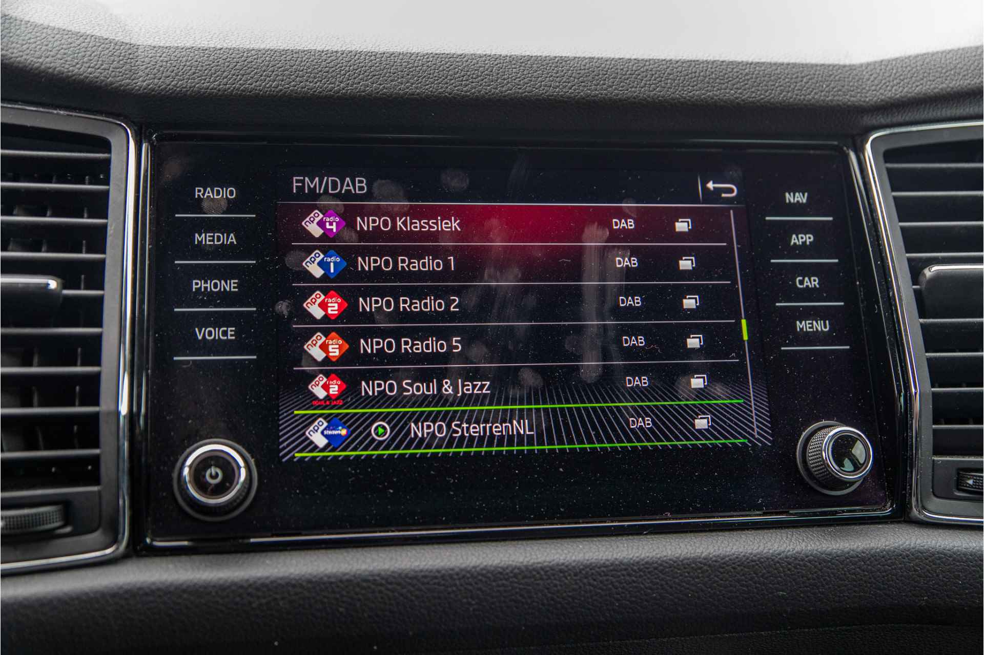 Škoda Kodiaq 1.5TSI 150pk Business Edition Plus | Adaptive cruise control | LED | Stoelverwarming | - 33/37