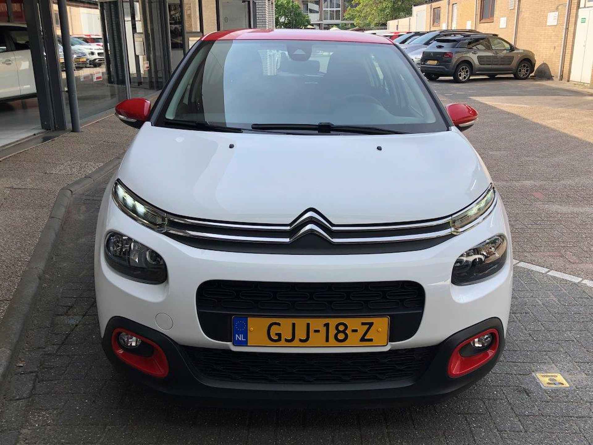 Citroen C3 SHINE - 6/18