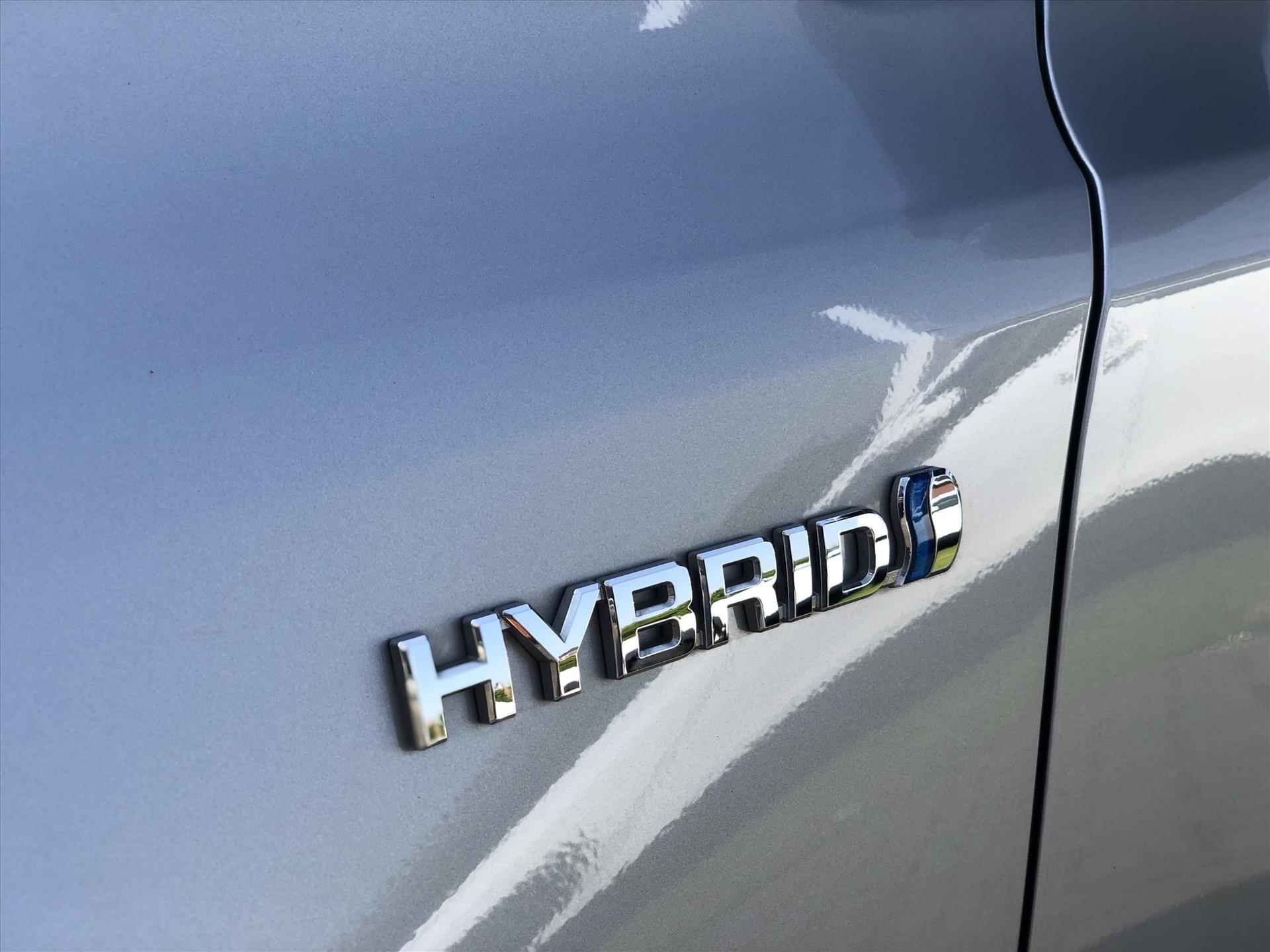 Toyota RAV4 2.5 Hybrid Black Edition | Schuifdak, Trekhaak, Navigatie, Parkeersensoren, Elektrische achterklep, Treeplanken, 18 inch - 9/43