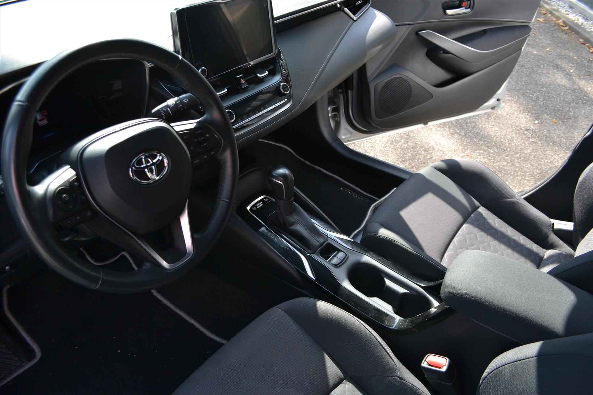 TOYOTA Corolla Touring Sports  Hybrid 140 Business - 11/32