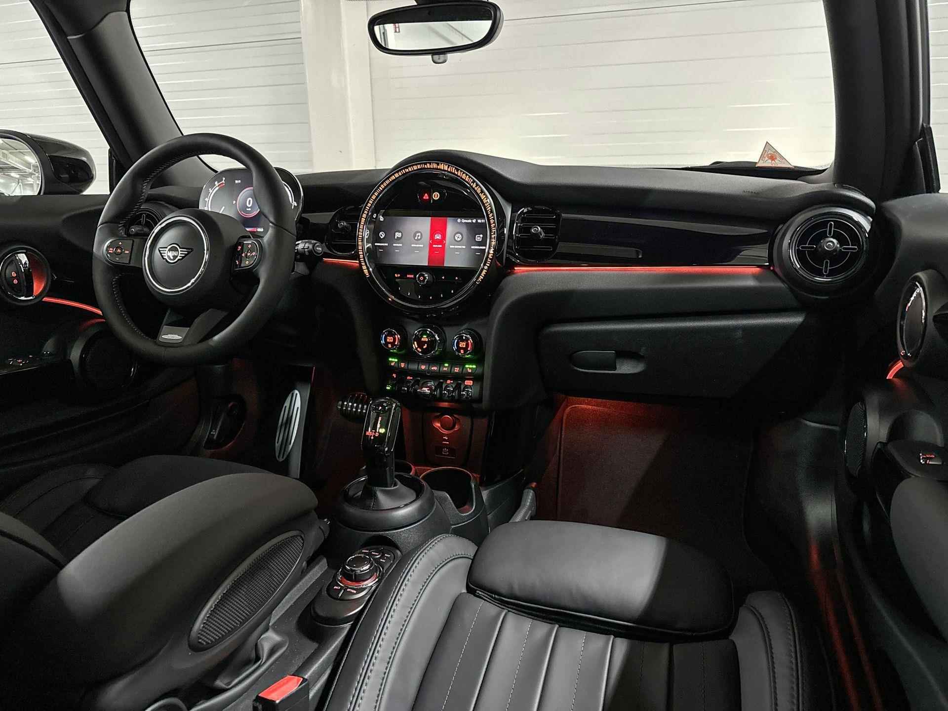 MINI 3-deurs Cooper | John Cooper Works trim | Apple Carplay | Stoelverwarming | Achterruitrijcamera - 19/23