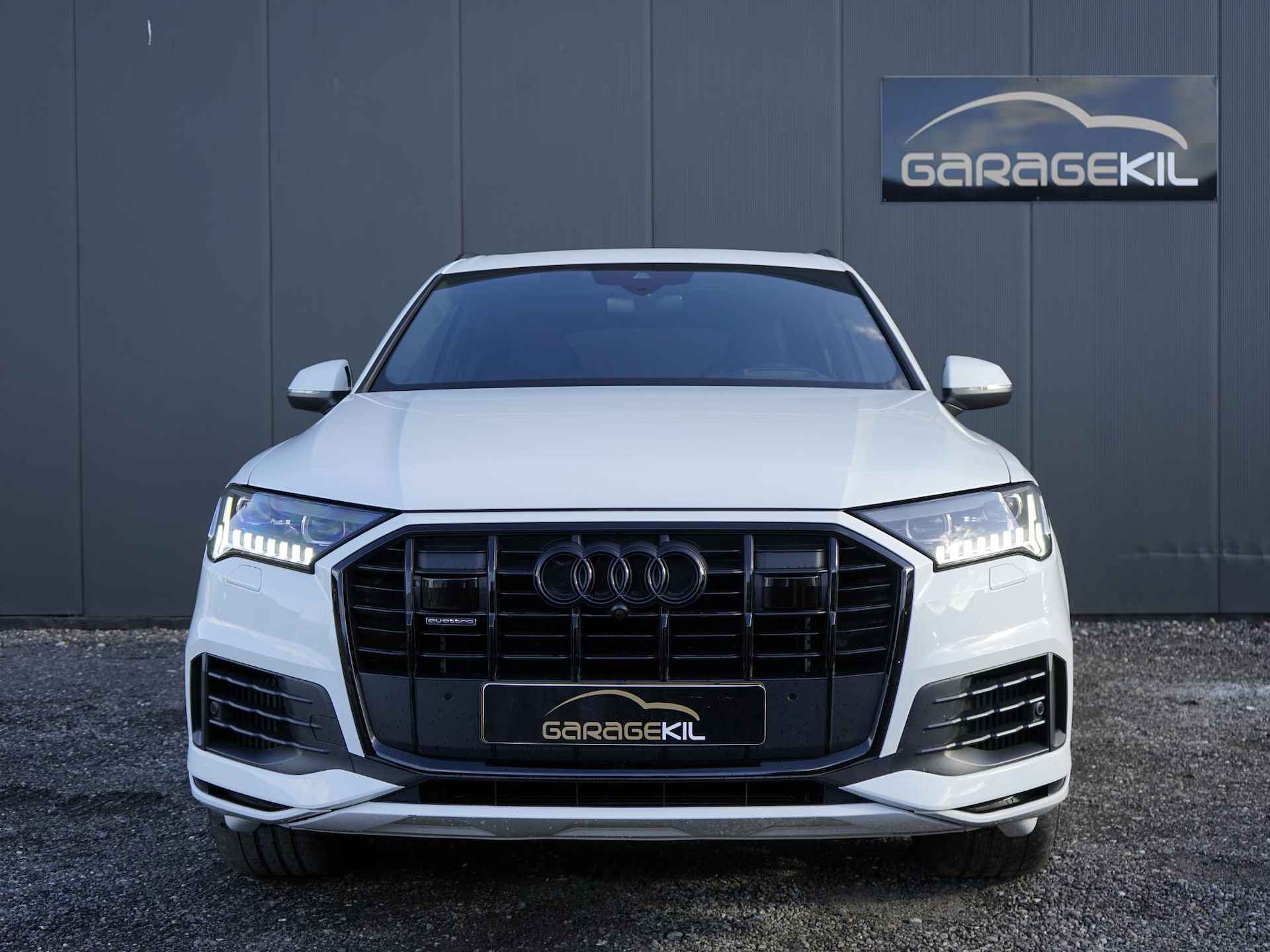 Audi Q7 55 TFSI e quattro Pro Line 5 jaar fabrieksgarantie / B&O / Valcona RS stoelen / Luchtvering / Trekhaak / Laser / Camera / 21' Velgen / Stoel verw & ventilatie / Dealer onderh. / Massage - 3/39