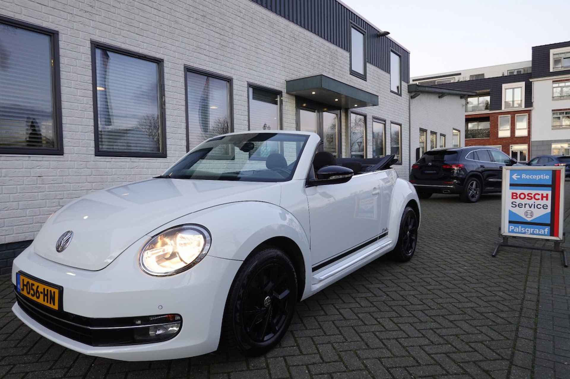 VOLKSWAGEN Beetle 1.2 TSI Cabriolet CLUB Navi Winterpack Zeer verzorgd