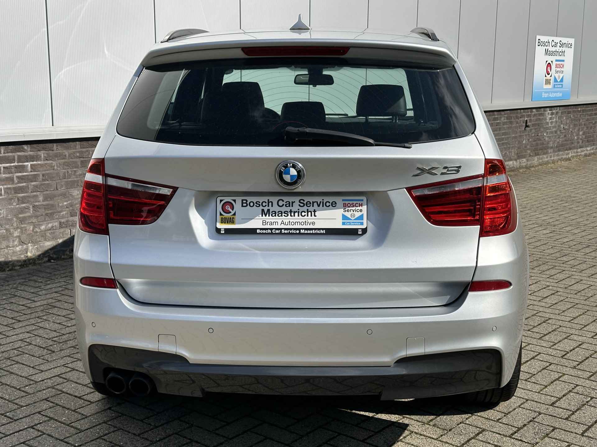 BMW X3 xDrive35i M-Sport | High Executive | Xenon | Prof Navi | Interesse, Proefrit? Bel of app met: 06-24 28 28 42 - 25/31