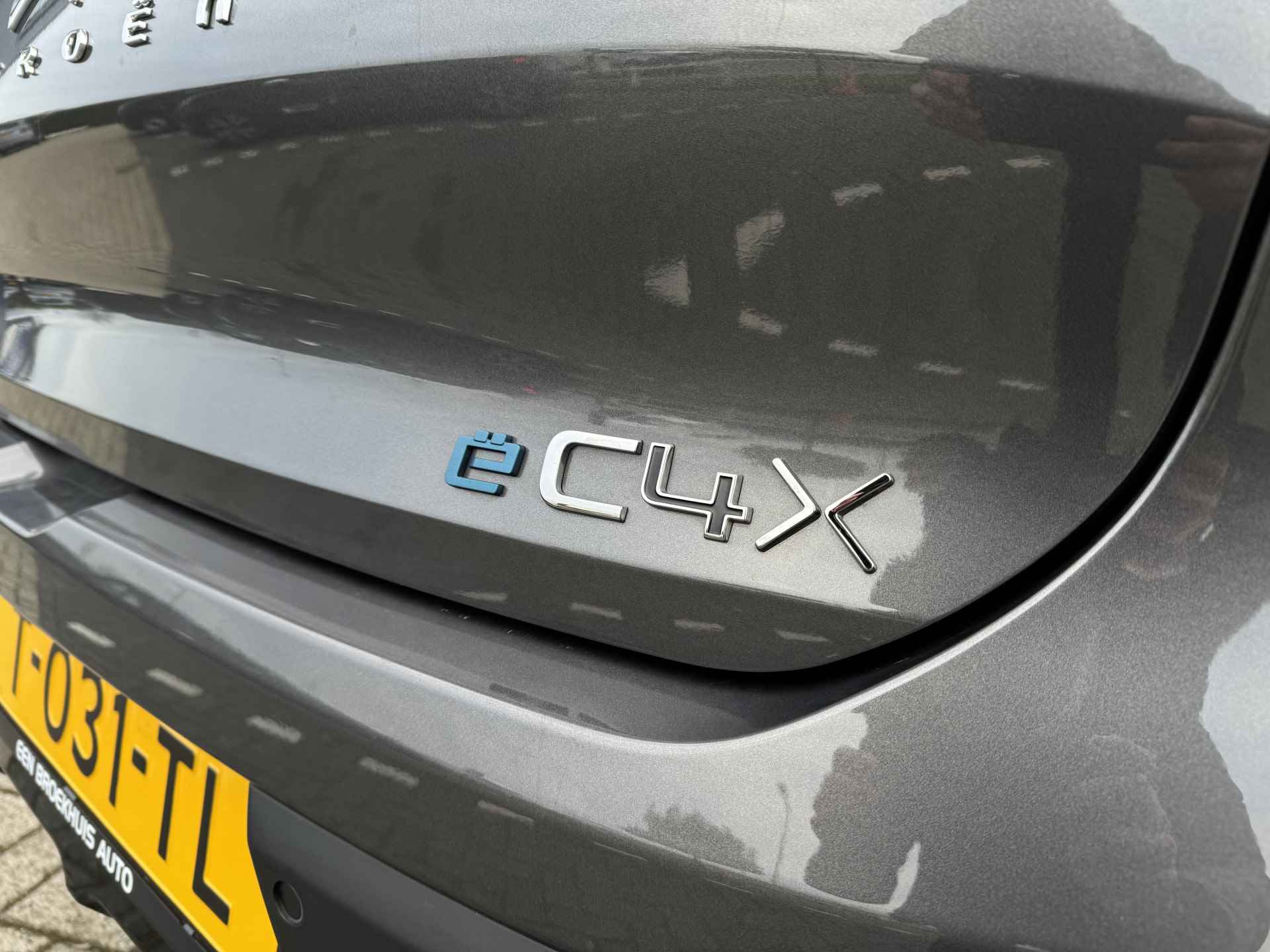 Citroën Ë-C4 X Feel 50 kWh | €2.000SEPP | Carplay | Climate | Sensoren achter | Cruise Control | LED - 13/32
