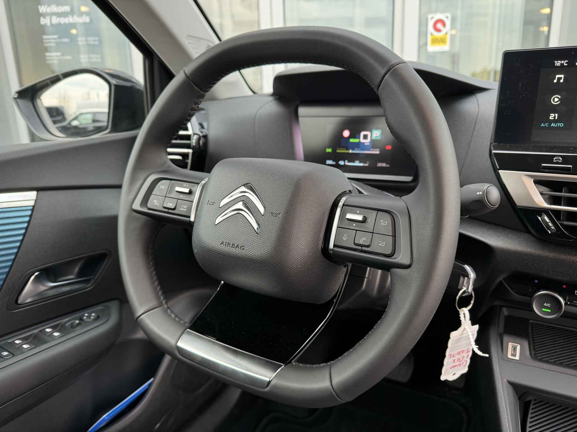 Citroën Ë-C4 X Feel 50 kWh | €2.000SEPP | Carplay | Climate | Sensoren achter | Cruise Control | LED - 26/32