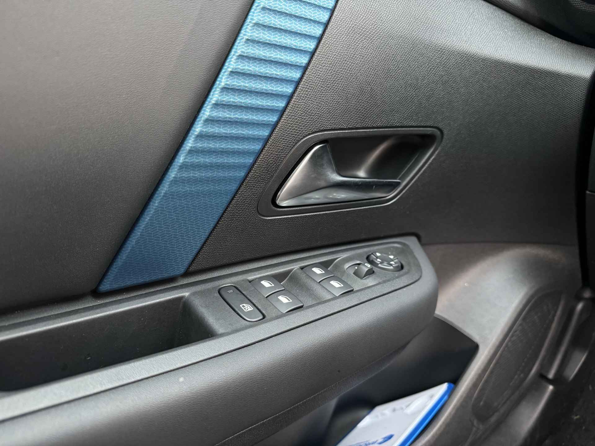 Citroën Ë-C4 X Feel 50 kWh | €2.000SEPP | Carplay | Climate | Sensoren achter | Cruise Control | LED - 32/32