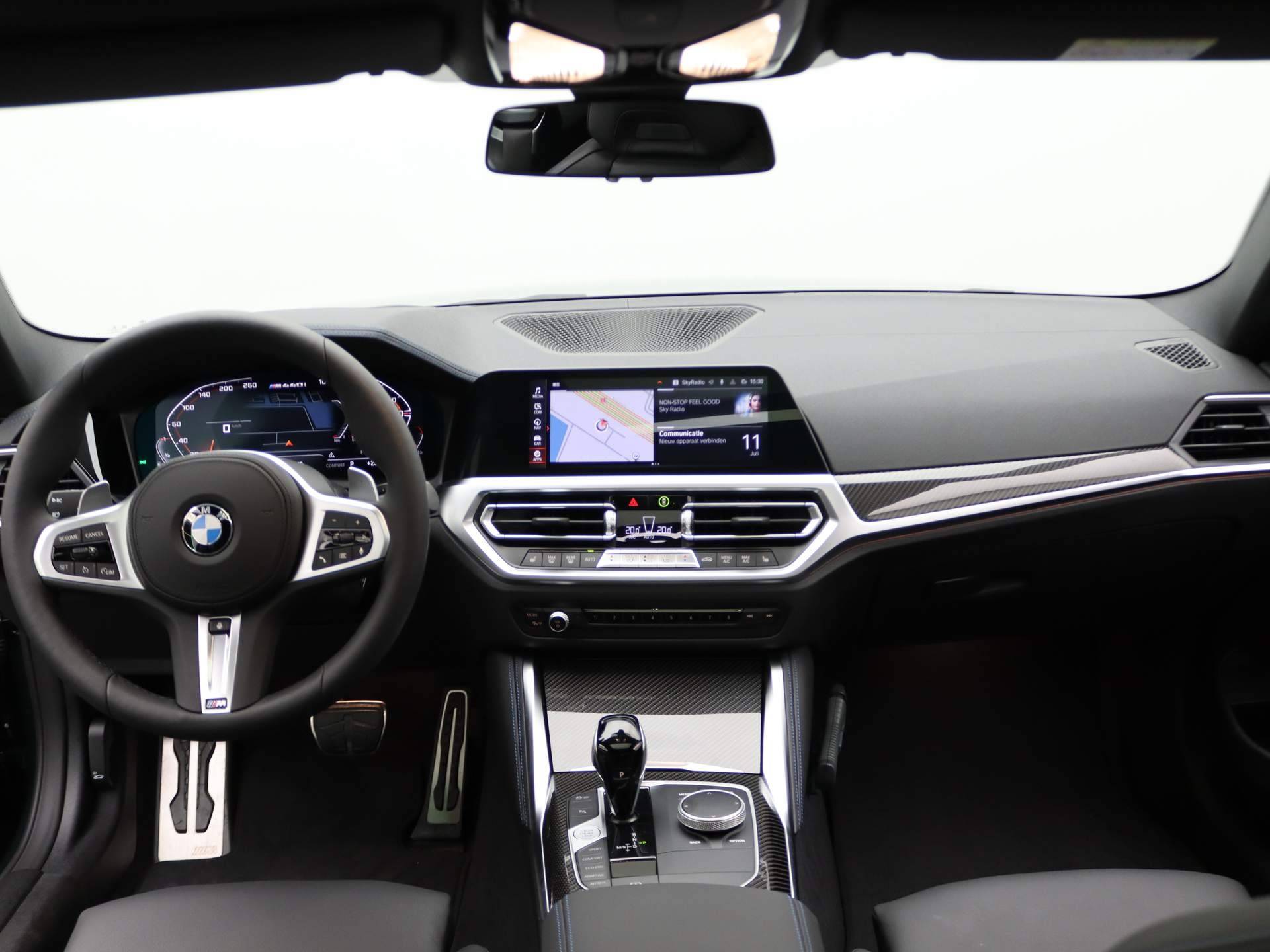 BMW 4 Serie Coupé M440i xDrive High Executive M Sportpakket / Schuifdak / Head-Up Display / Laserlight / Adaptief M Onderstel / 19'' - 6/36
