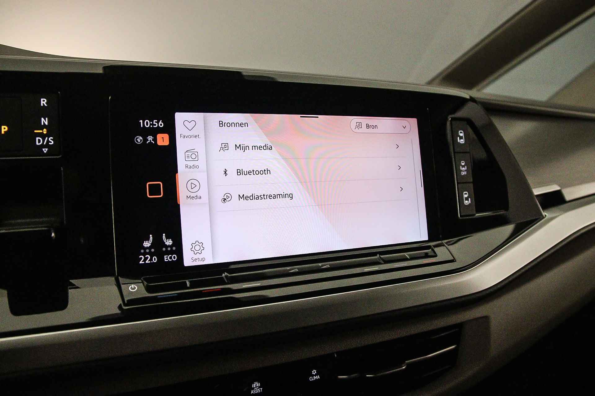 Volkswagen Multivan Edition 1.4 Plug-in Hybride L2H1 Elektrisch verstelbare voorstoelen | Navigatie | IQ-light - 24/57