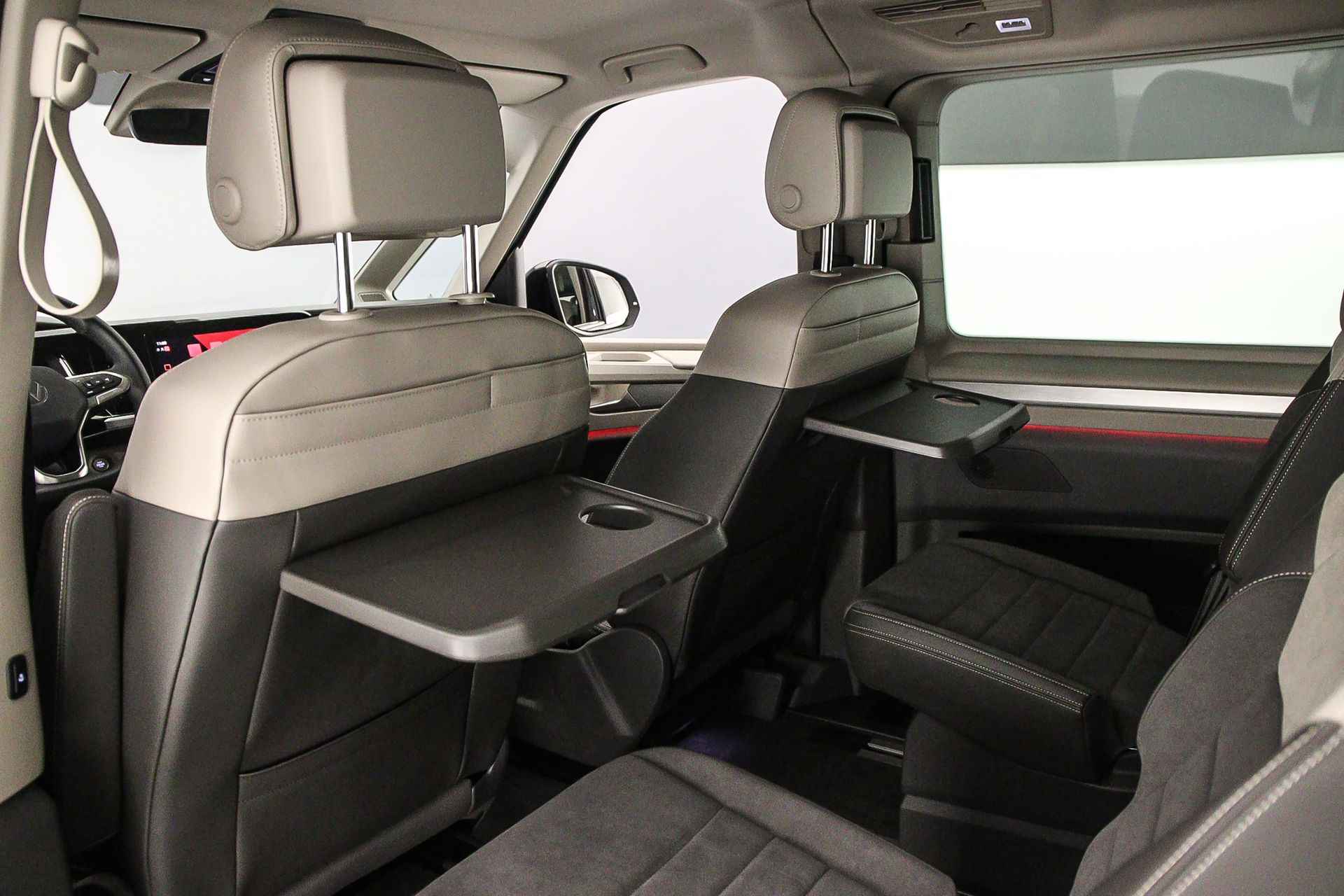 Volkswagen Multivan Edition 1.4 Plug-in Hybride L2H1 Elektrisch verstelbare voorstoelen | Navigatie | IQ-light - 41/57