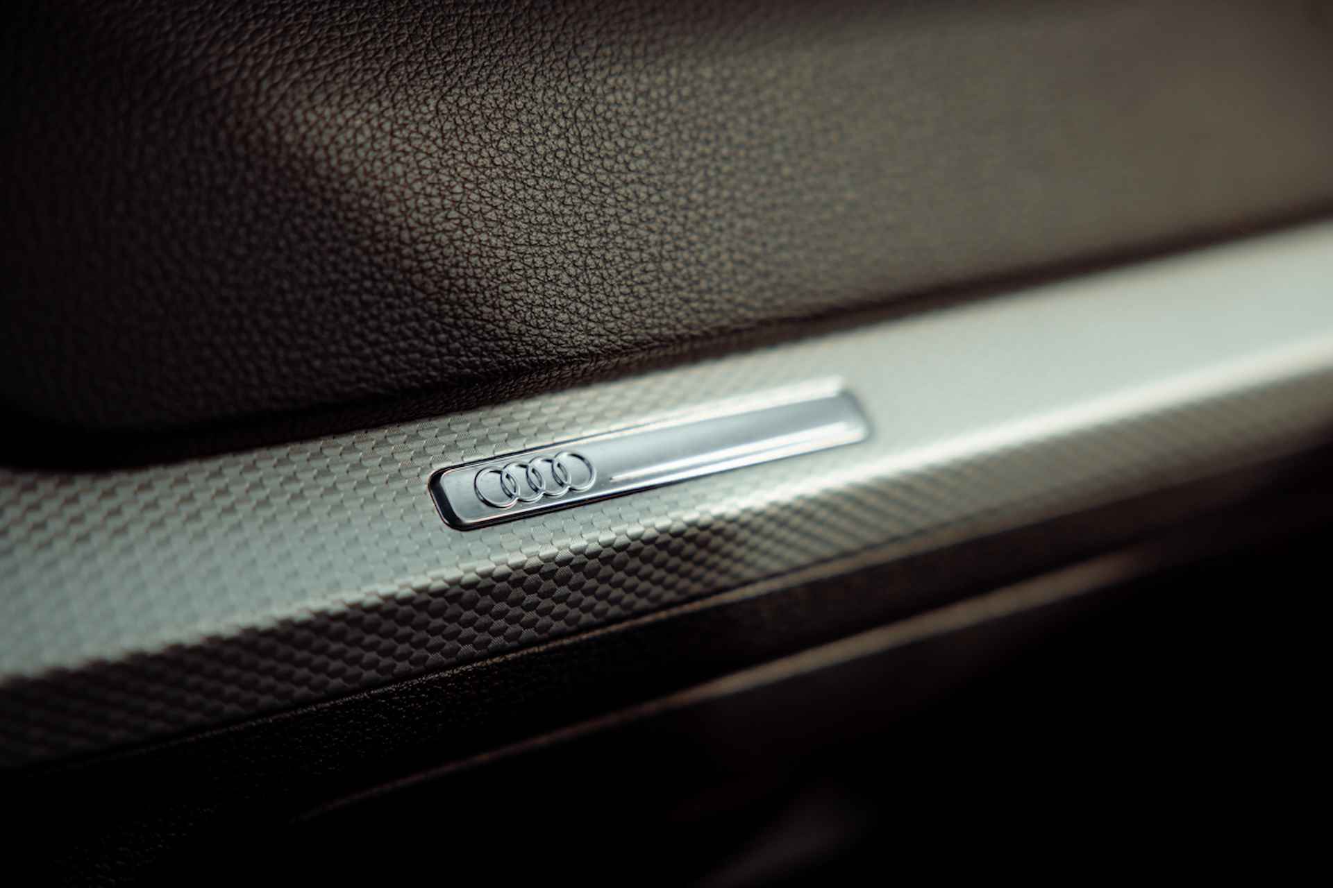 Audi Q2 35 TFSI 150pk s-tronic Advanced | MMI navigatie | Audi Smartphone Interface | Stoelverwarming | Audi Sound - 27/32