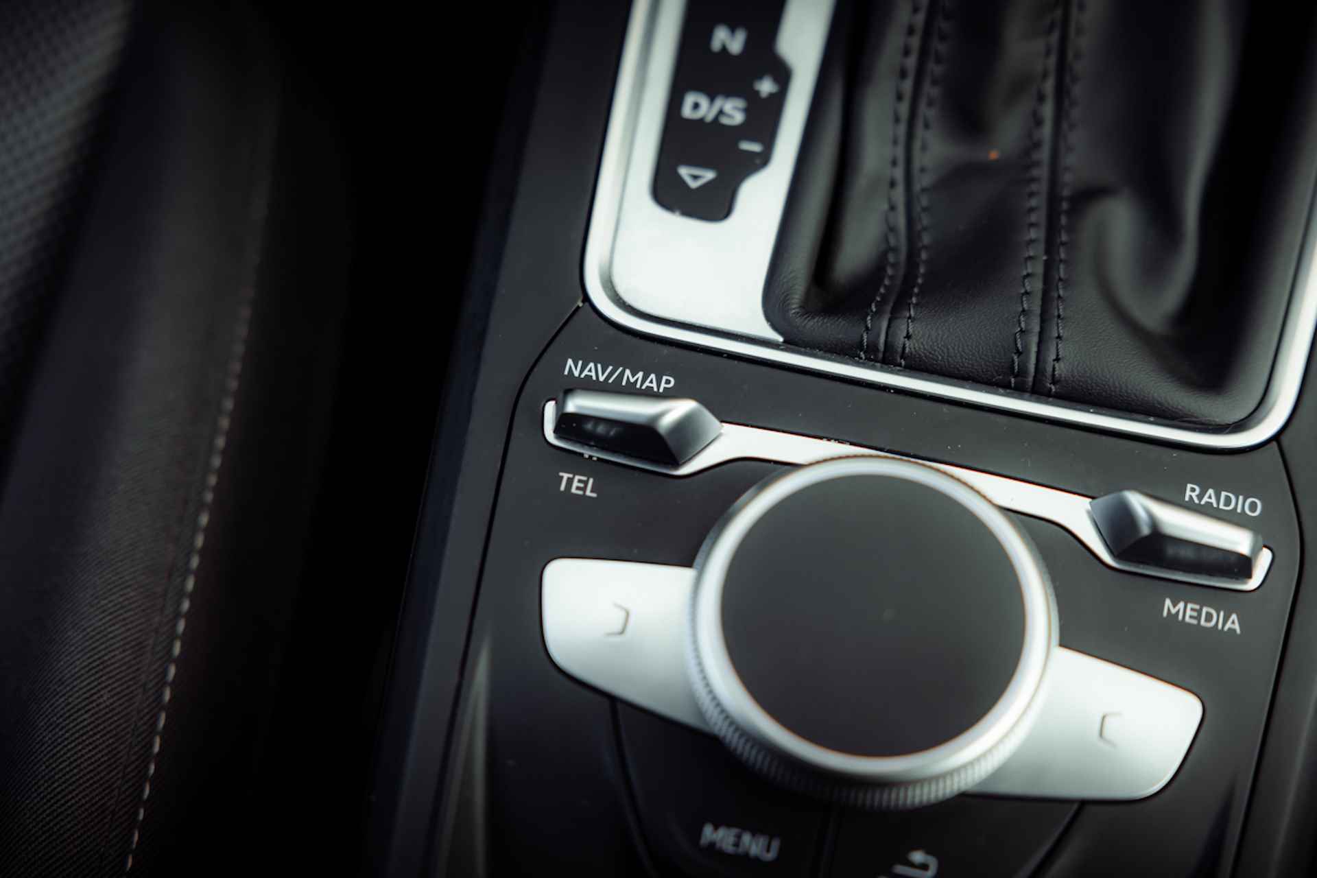 Audi Q2 35 TFSI 150pk s-tronic Advanced | MMI navigatie | Audi Smartphone Interface | Stoelverwarming | Audi Sound - 30/32