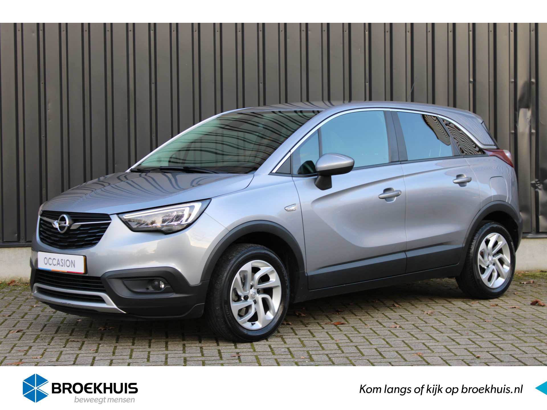 Opel Crossland X 1.2 Turbo Innovation / Parkeer sensoren / Climate Control / Carplay / 16'' LMV / Cruise Control / '' vraag een vrijblijvende offerte aan ''