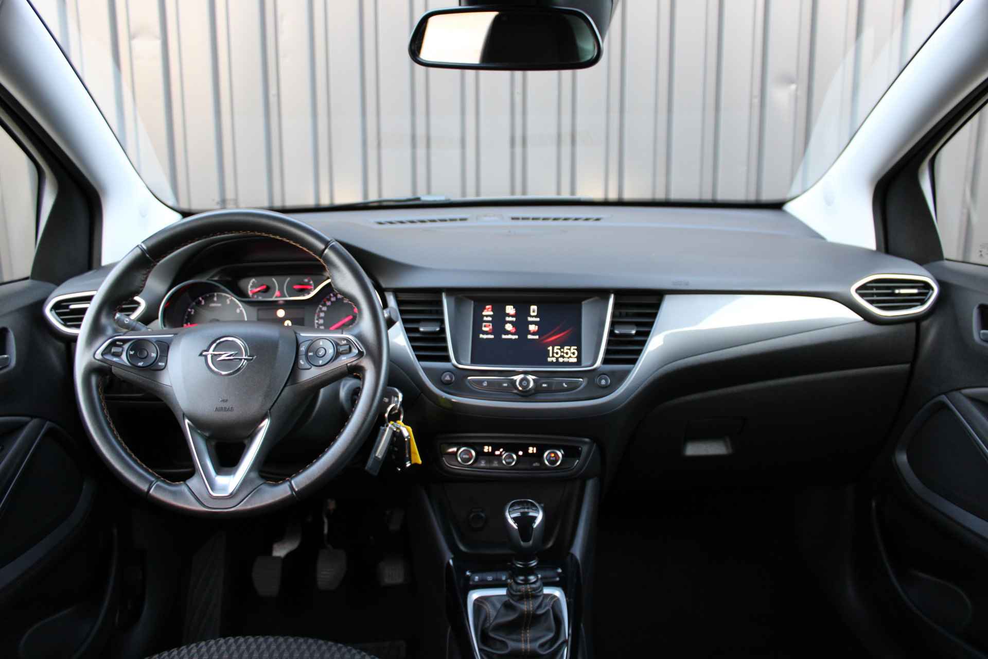 Opel Crossland X 1.2 Turbo Innovation / Parkeer sensoren / Climate Control / Carplay / 16'' LMV / Cruise Control / '' vraag een vrijblijvende offerte aan '' - 5/29