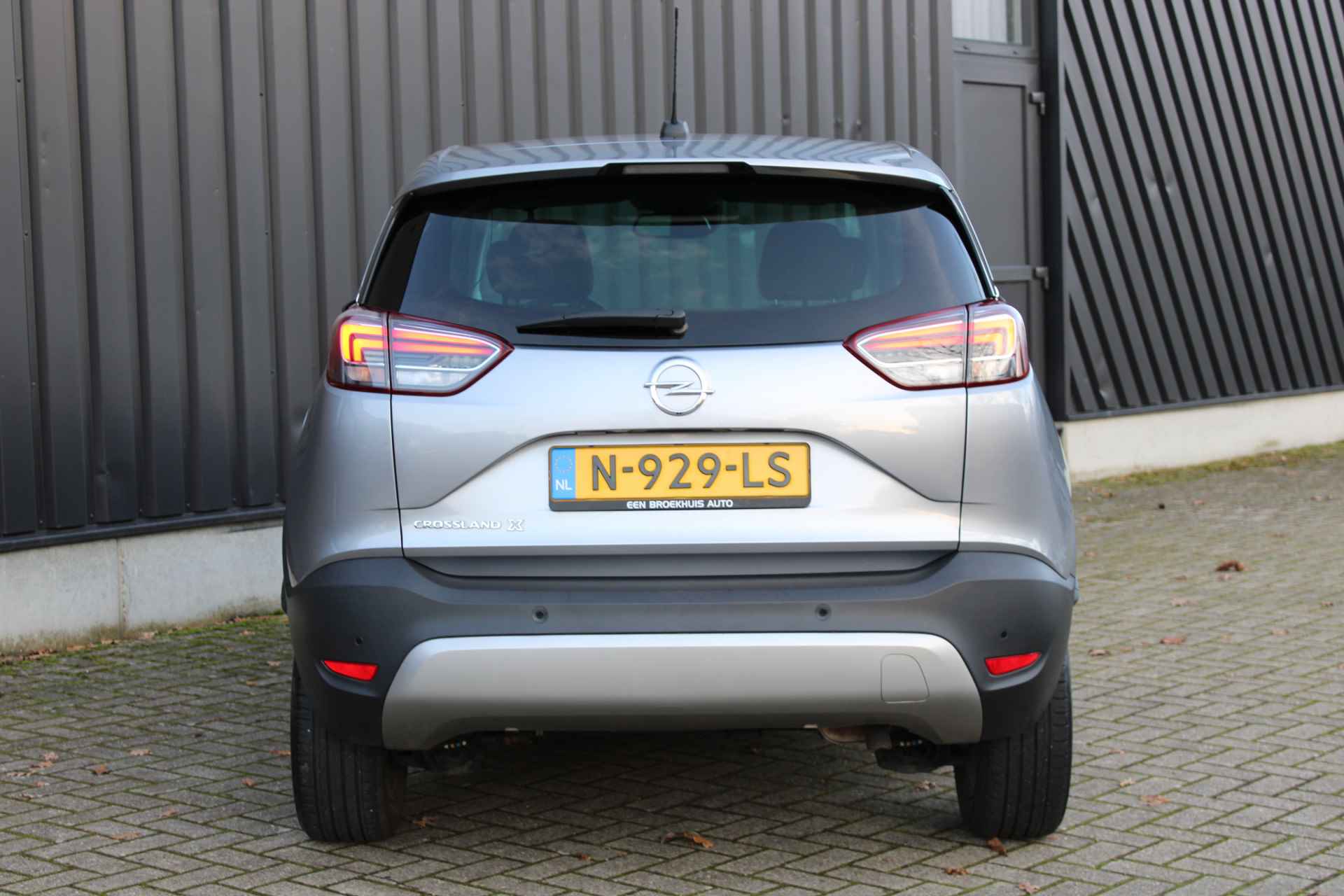 Opel Crossland X 1.2 Turbo Innovation / Parkeer sensoren / Climate Control / Carplay / 16'' LMV / Cruise Control / '' vraag een vrijblijvende offerte aan '' - 28/29