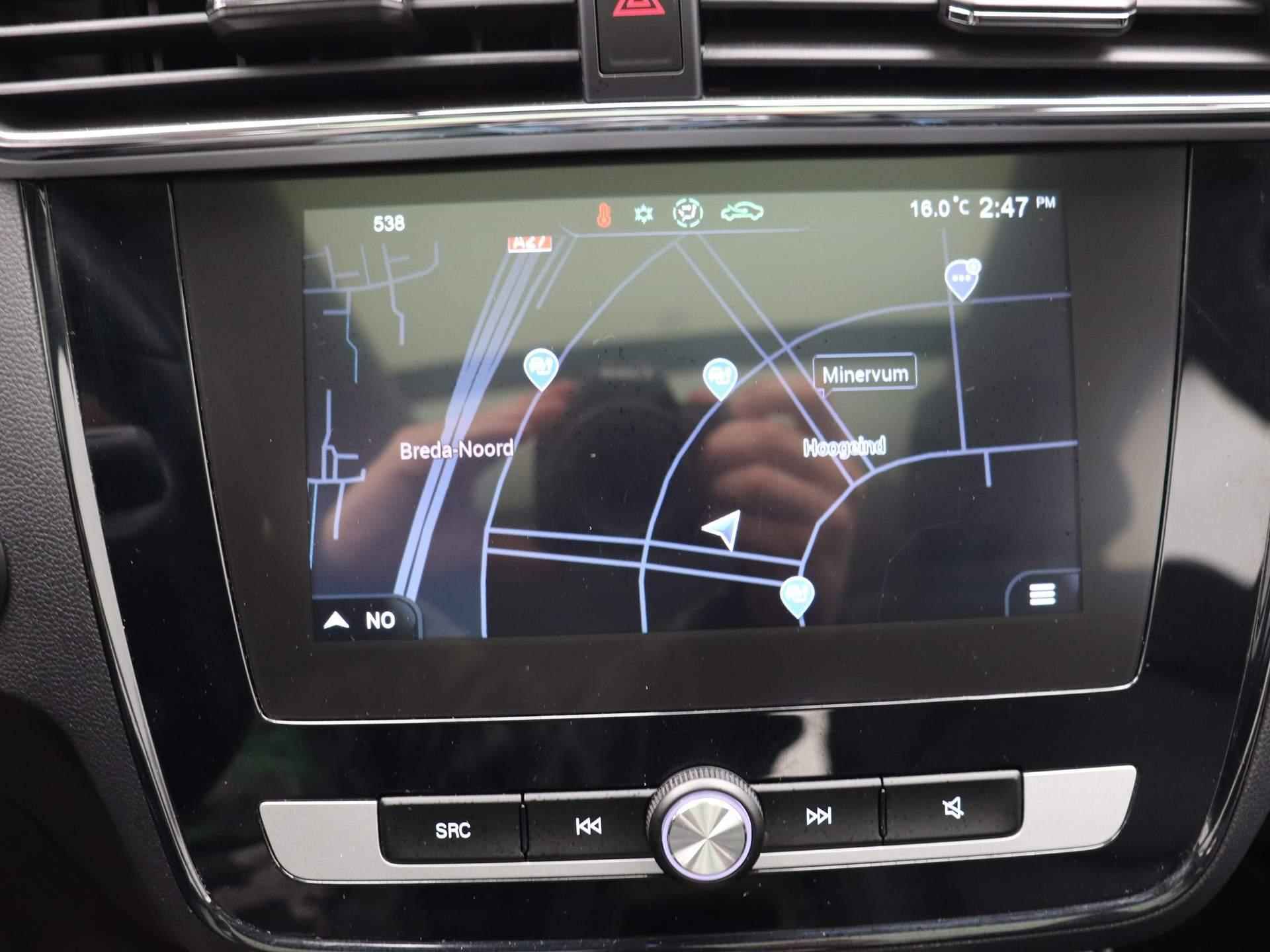 MG ZS EV Luxury 45 kWh | Navigatie | Panoramadak | Leder | Camera | Apple CarPlay | - 18/25