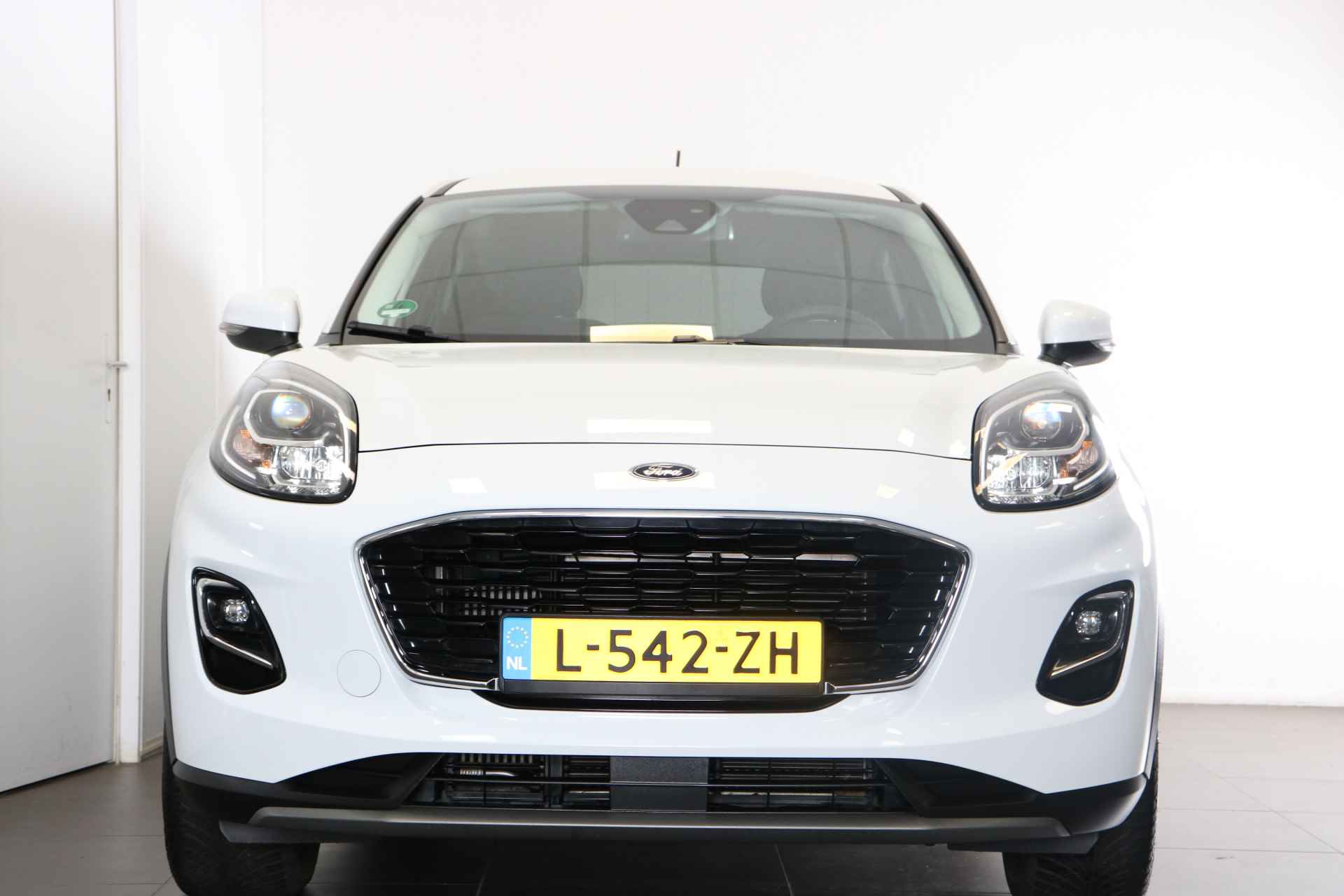 Ford Puma 1.0 EcoBoost Hybrid Titanium X 125pk | Navi | Cruise control | Trekhaak | DAB | Verwarmd stuur | LMV | Led Koplampen | Parkeerhulp achter | - 3/42