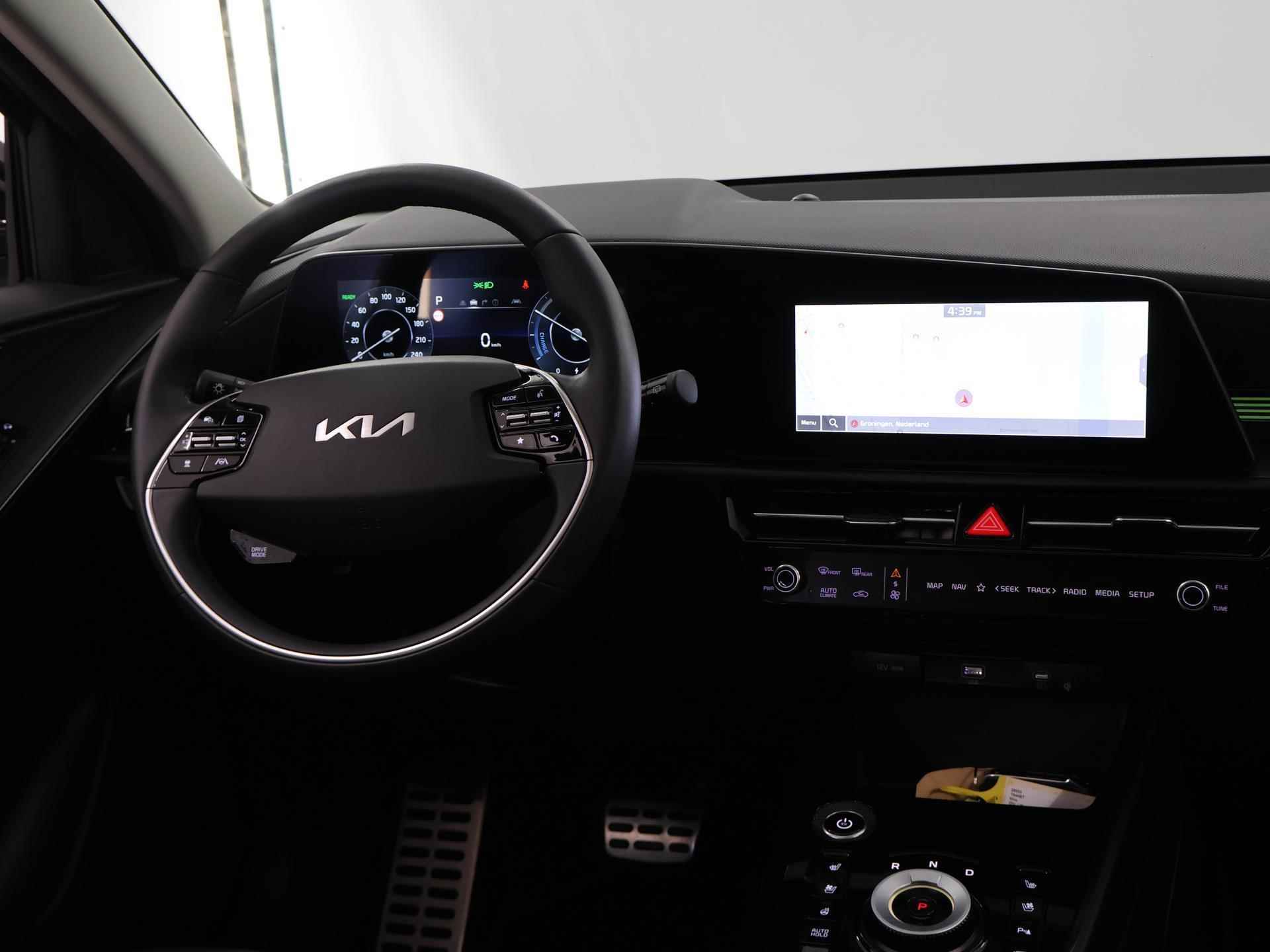 Kia Niro EV ExecutiveLine 64.8 kWh | Navigatie | Dodehoekdetectie | Stoelverwarming | Parkeercamera - 10/40
