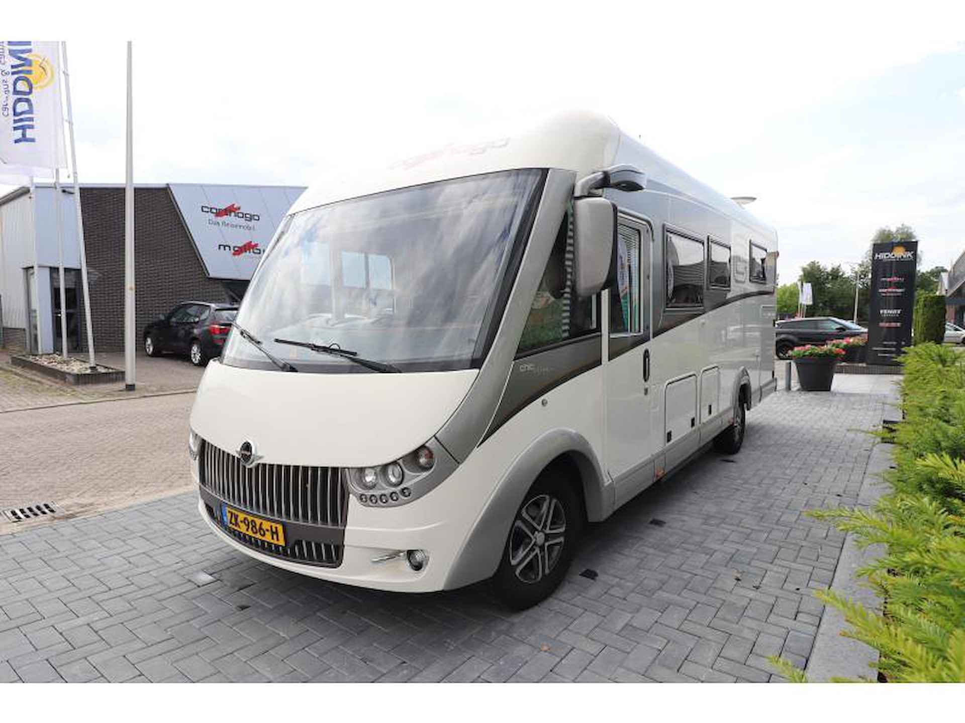 Carthago Chic C-Line 5.0 QB zeer compleet! - 7/17