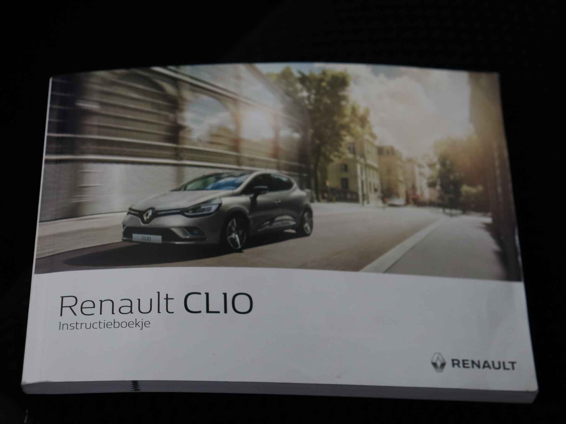 Renault Clio Estate 0.9 TCe Intens | Navigatie | LED Koplampen | Parkeerhulp | Climate-en cruise control | - 15/41