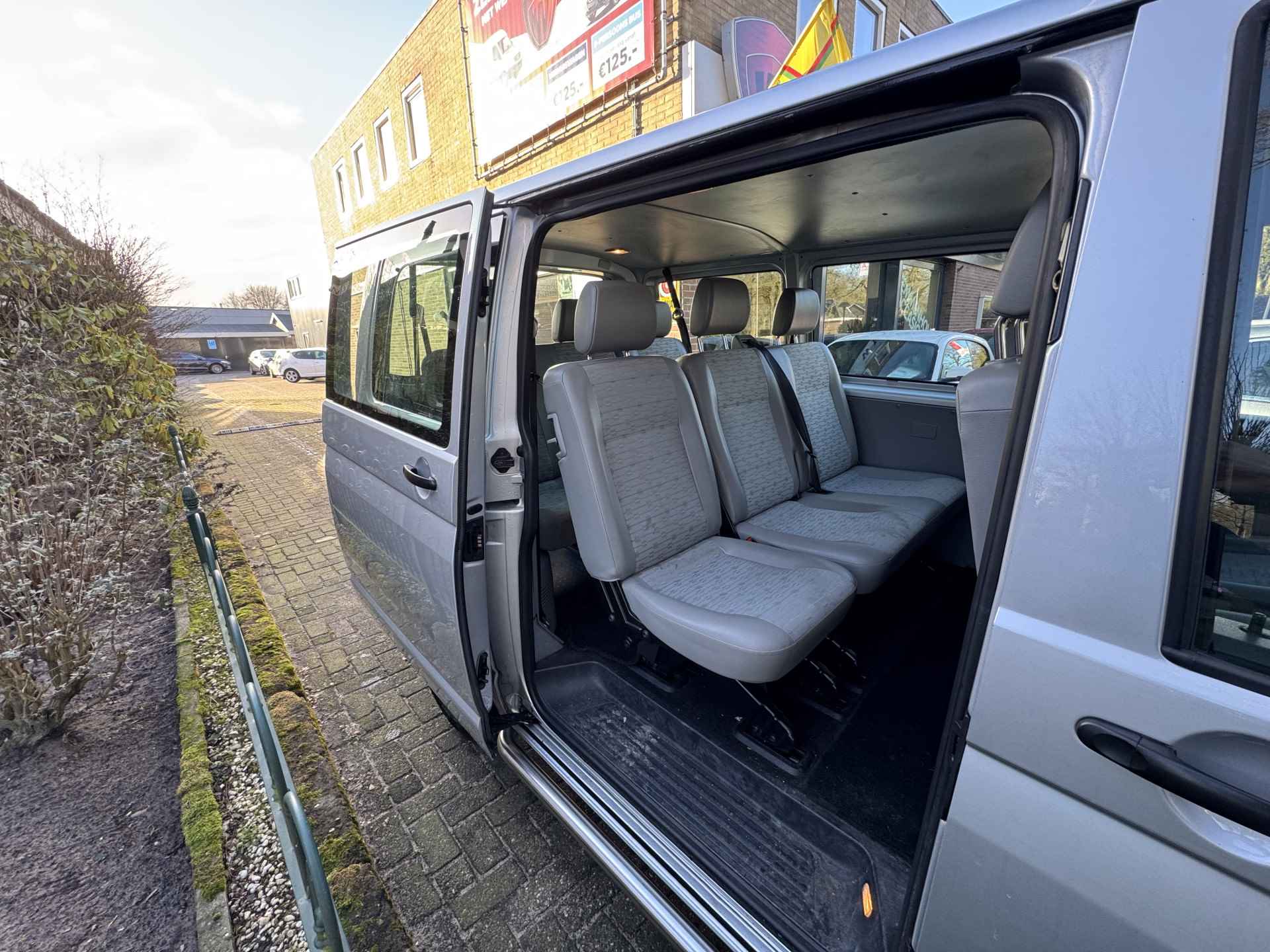 Volkswagen Transporter Kombi 2.0 TDI L1H1 BM Trendline Baseline 9-Persoons/Airco/Cruise control/Nieuw model/ Incl BTW - 27/36