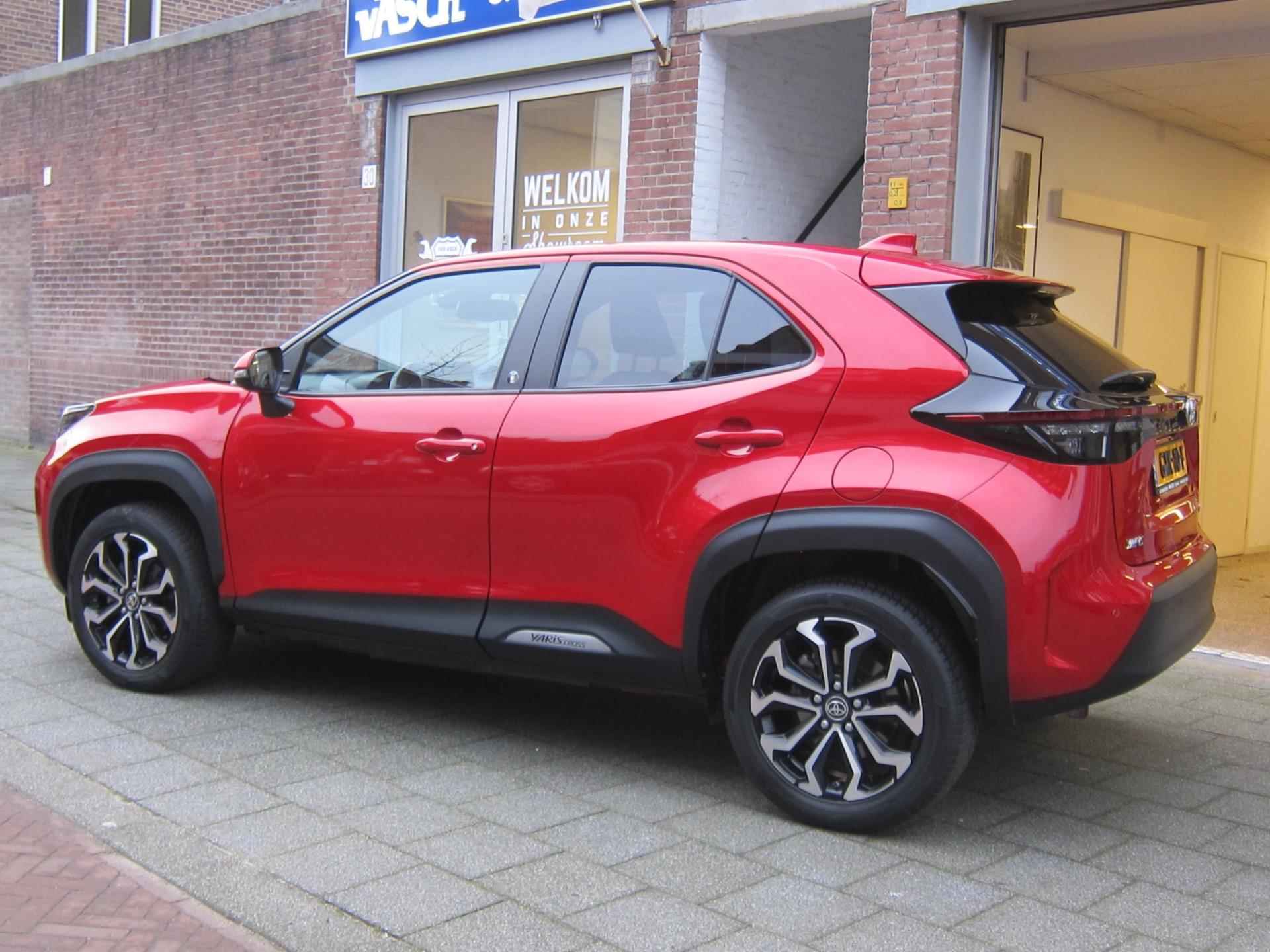 Toyota Yaris Cross 1.5 Hybrid Dynamic Team-D All In Prijs Bovaggarantie - 5/34