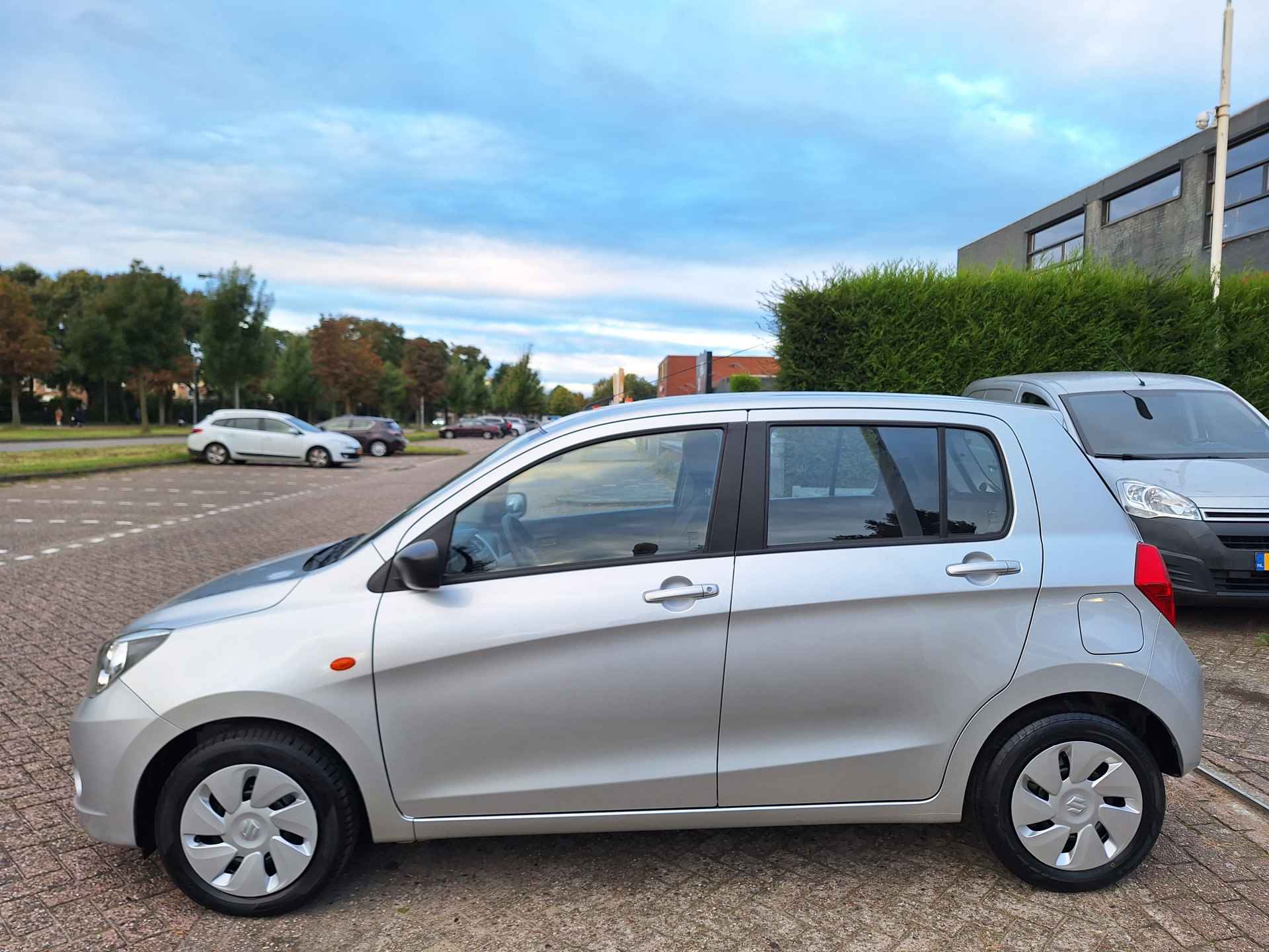 Suzuki Celerio 1.0 Comfort - 8/25