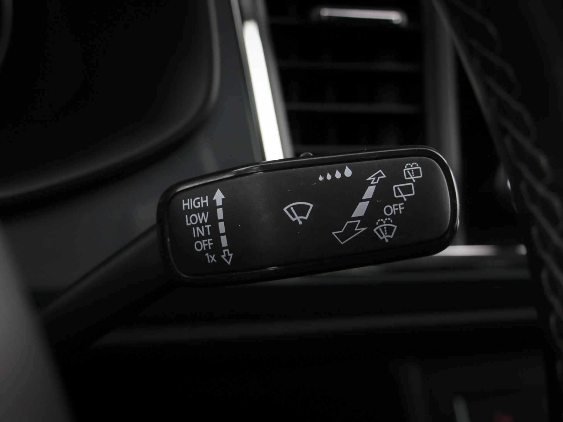 SEAT Ateca 1.6 TDI Style Business Intense Automaat | Climate Control | LED koplampen | - 18/42