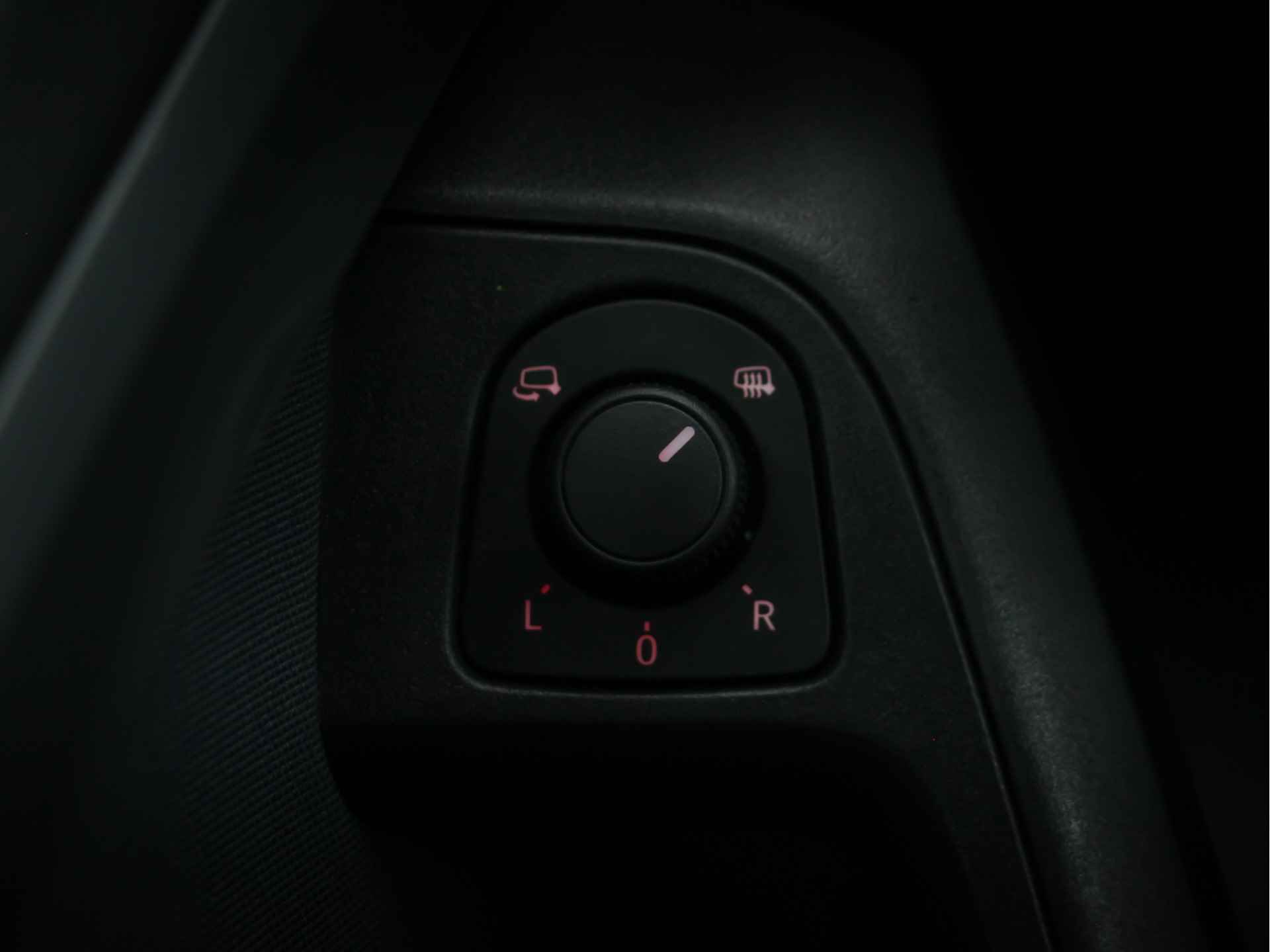 SEAT Ateca 1.6 TDI Style Business Intense Automaat | Climate Control | LED koplampen | - 20/42