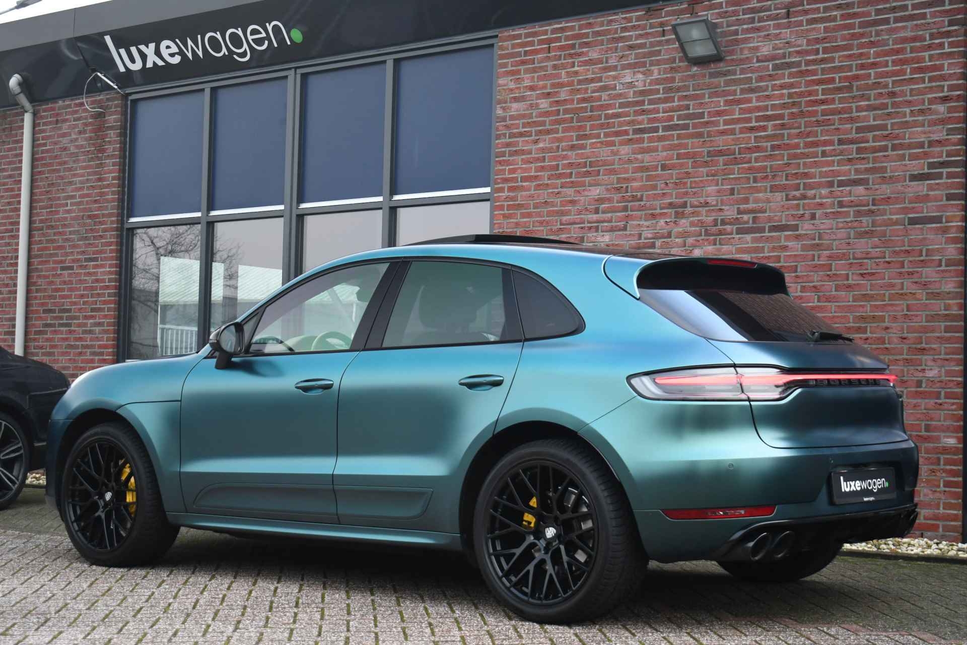 Porsche Macan S 3.0 Pano Luchtv ACC 360 Bose Standk Sportuitlaat SportDesign - 6/95