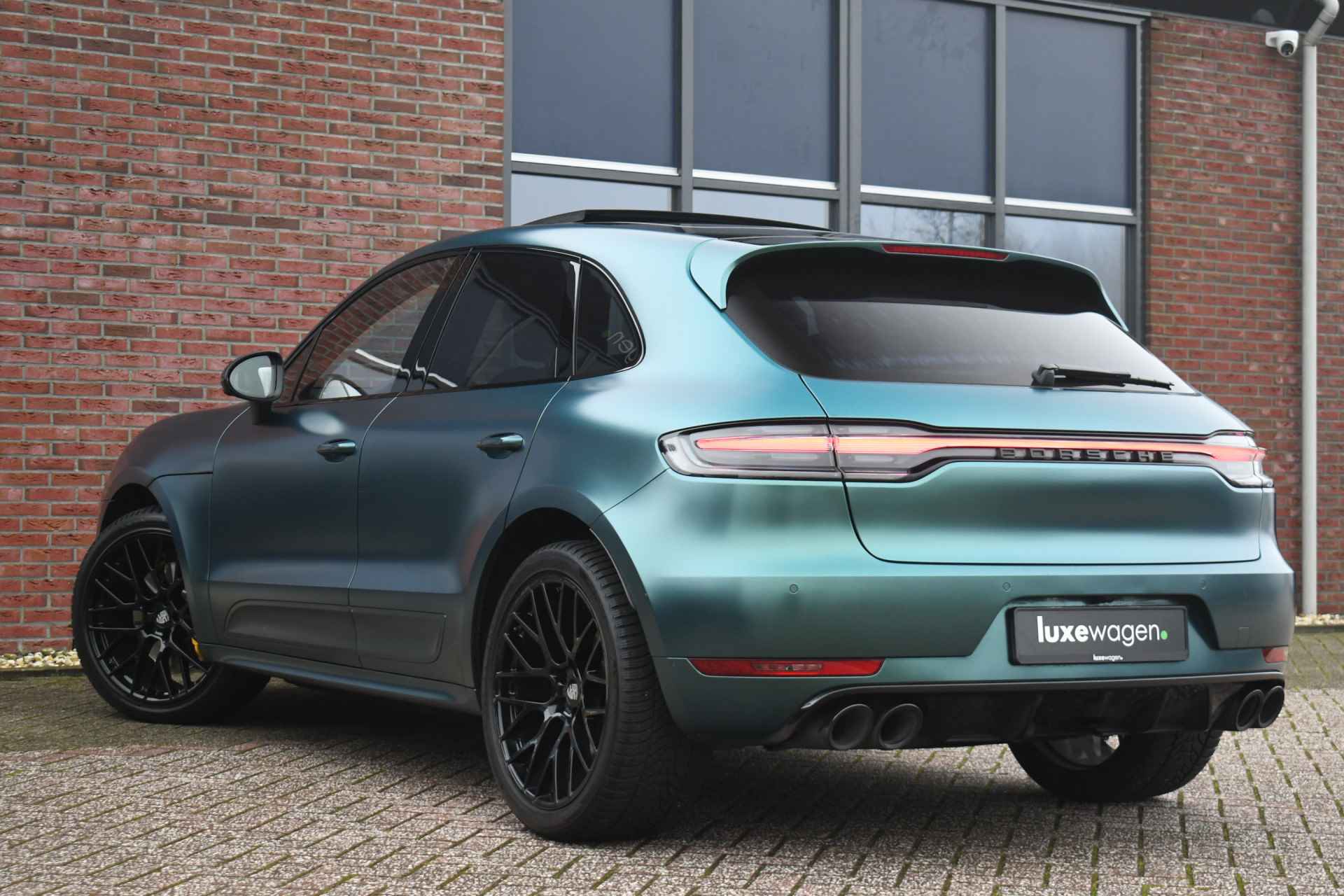 Porsche Macan S 3.0 Pano Luchtv ACC 360 Bose Standk Sportuitlaat SportDesign - 20/95