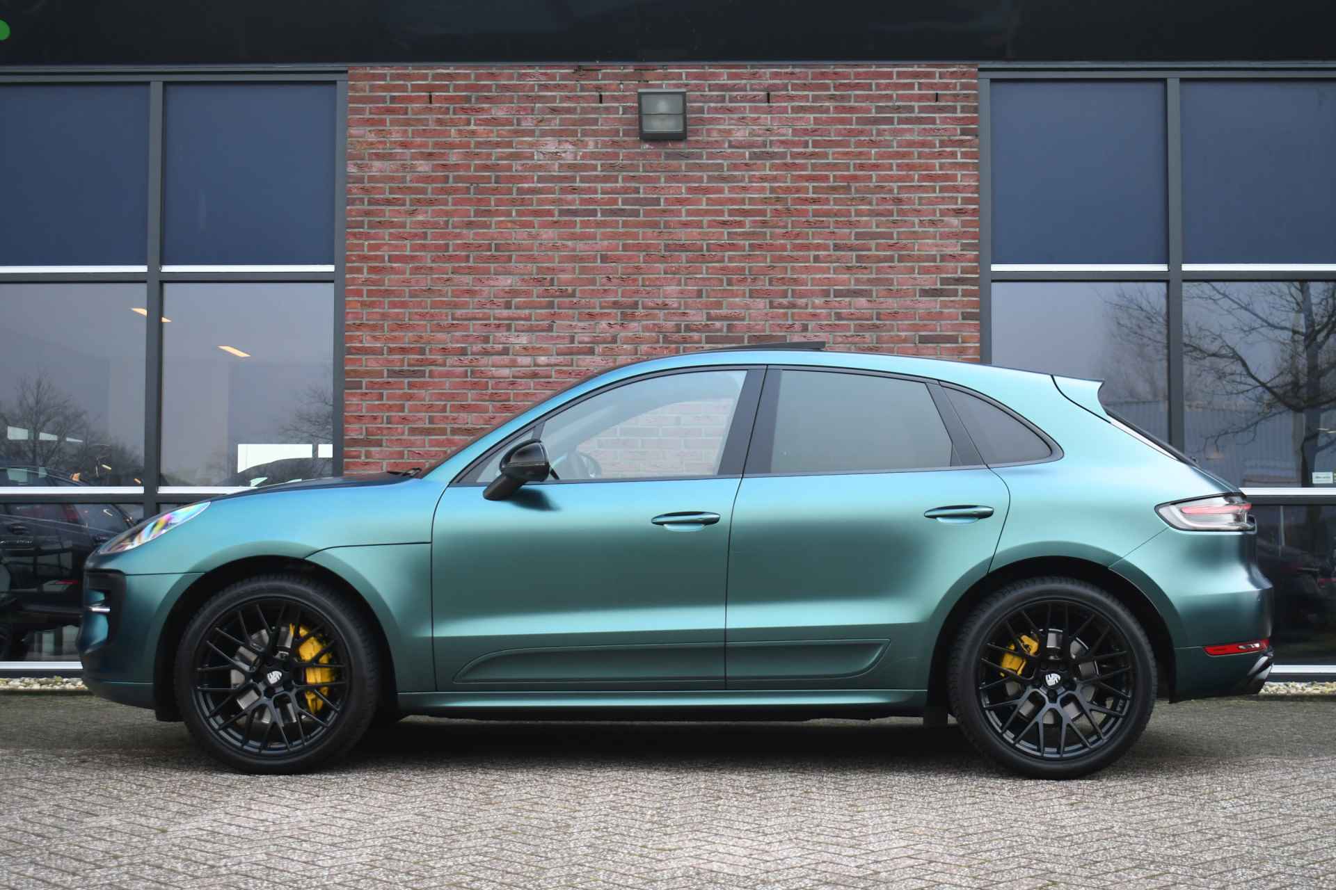 Porsche Macan S 3.0 Pano Luchtv ACC 360 Bose Standk Sportuitlaat SportDesign - 41/95