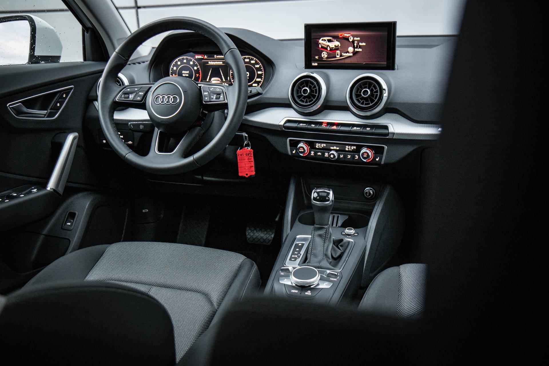 Audi Q2 35 TFSI 150pk S-tronic Advanced edition | Panoramadak | Stoelverwarming | Camera | Apple Carplay - 37/38