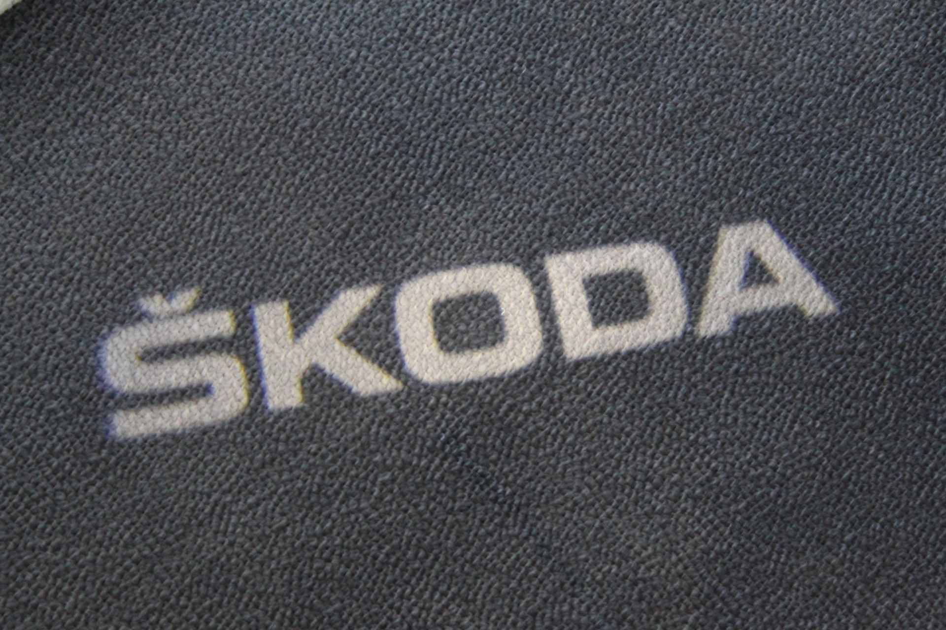 Škoda Karoq 1.5 TSI 150PK DSG Sportline Business PANO|TREKHAAK|19-INCH|LEDl - 39/49