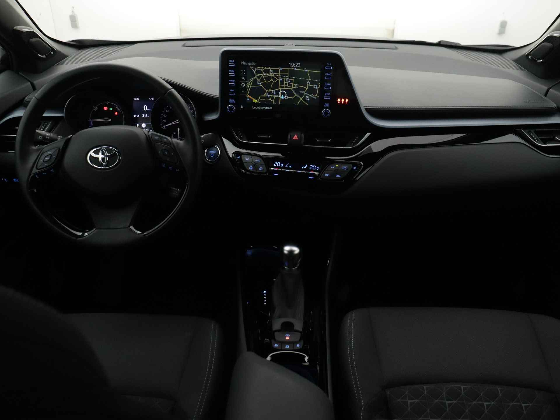 Toyota C-HR 1.8 Hybrid Style | 1e Eigenaar | Navigatie | Camera | Stoelverwarming | LM velgen | Parkeersensoren | JBL | Dodehoek Ass. | - 6/43