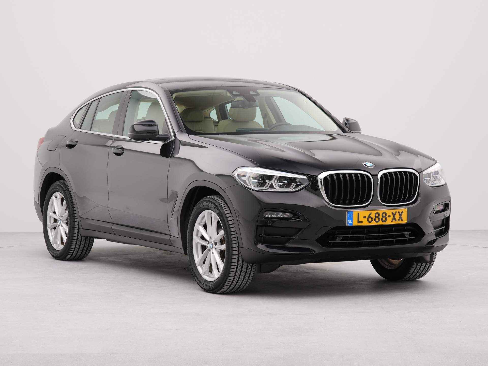 BMW X4 xDrive20i Business Edition Plus 184 pk Automaat | Panoramadak | Leder | Climate Control | - 2/52