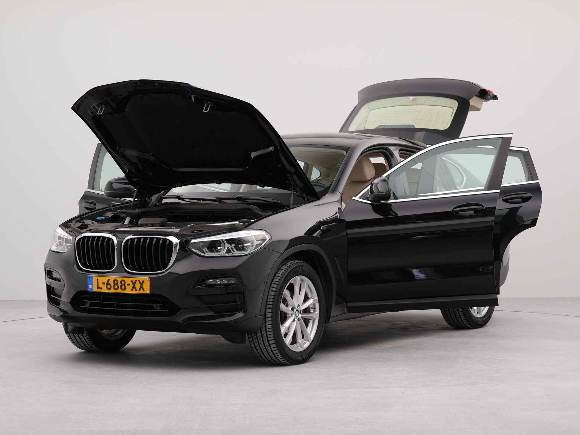 BMW X4 xDrive20i Business Edition Plus 184 pk Automaat | Panoramadak | Leder | Climate Control | - 51/52