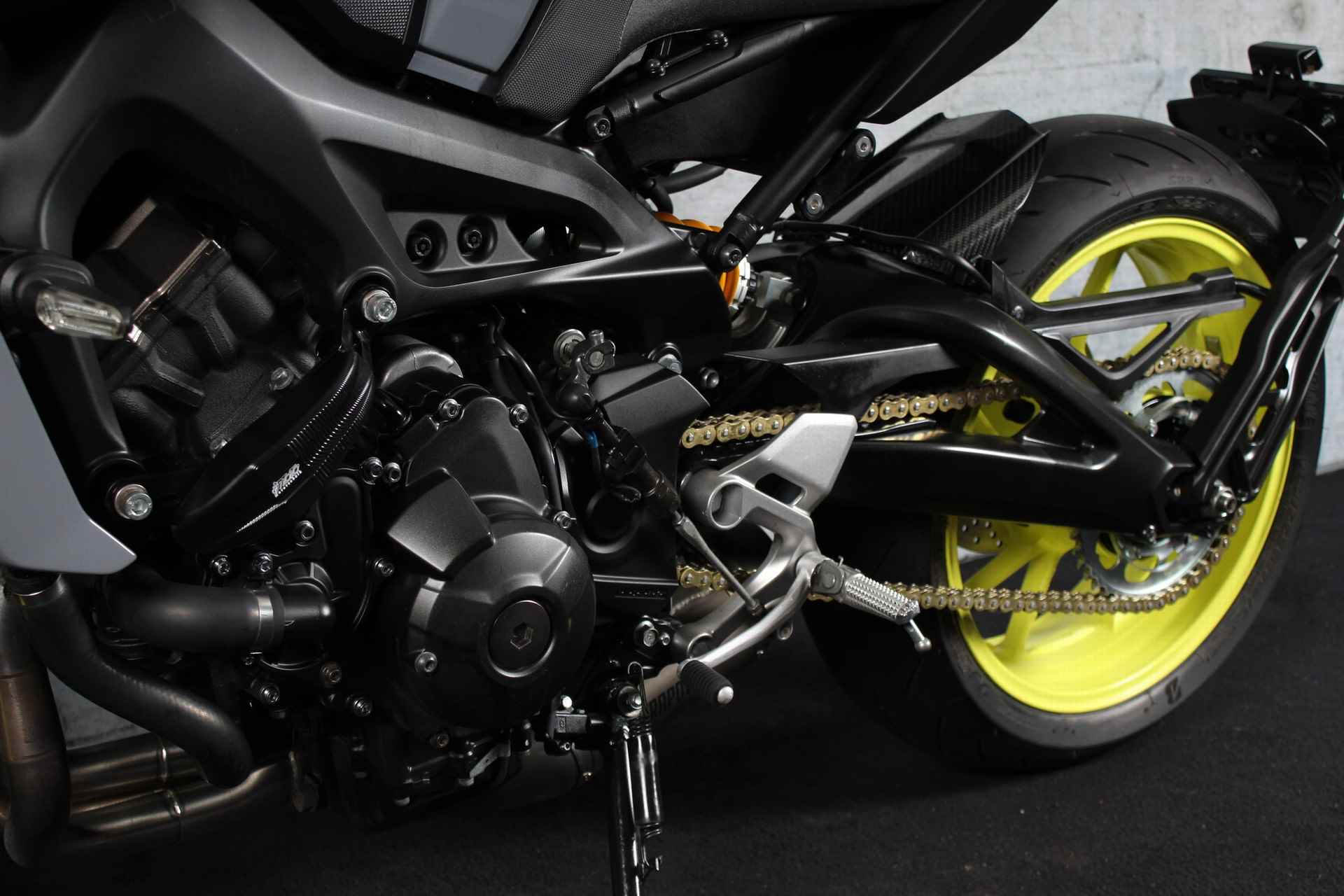 Yamaha MT 09 ABS - 16/24