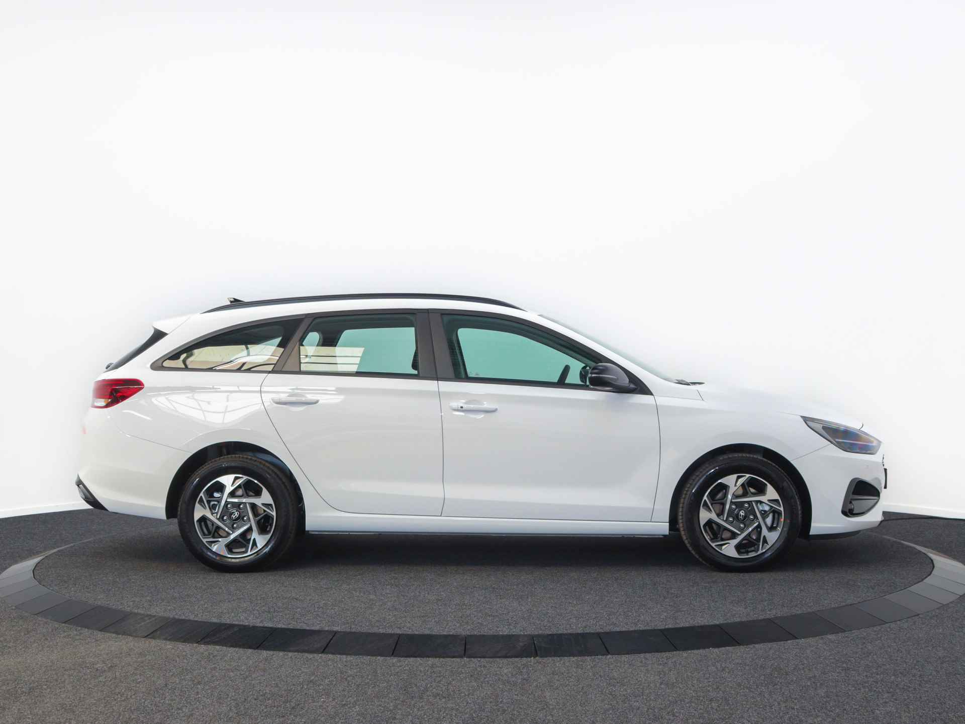 Hyundai i30 Comfort - 5/44