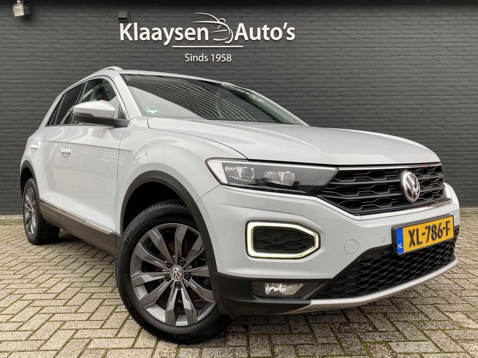 Volkswagen T-Roc 1.5 TSI Sport | 1e eigenaar | dealer onderhouden | panoramadak | apple carplay | wit metallic | digitale cockpit - 4/44