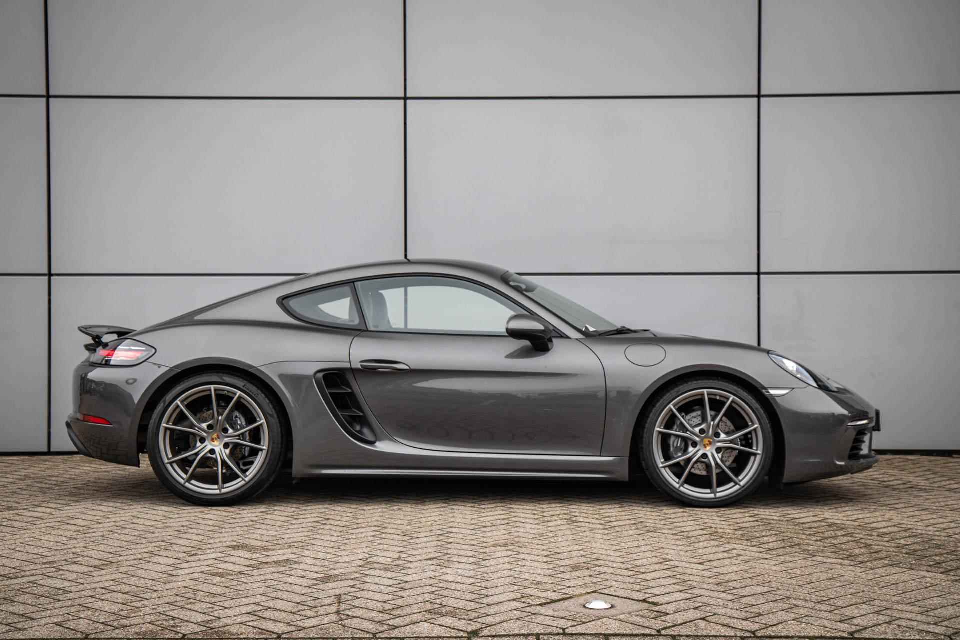 Porsche 718 Cayman 2.0 T 300pk | Sportchrono | Sportuitlaat | BOSE | Cruise - 3/36